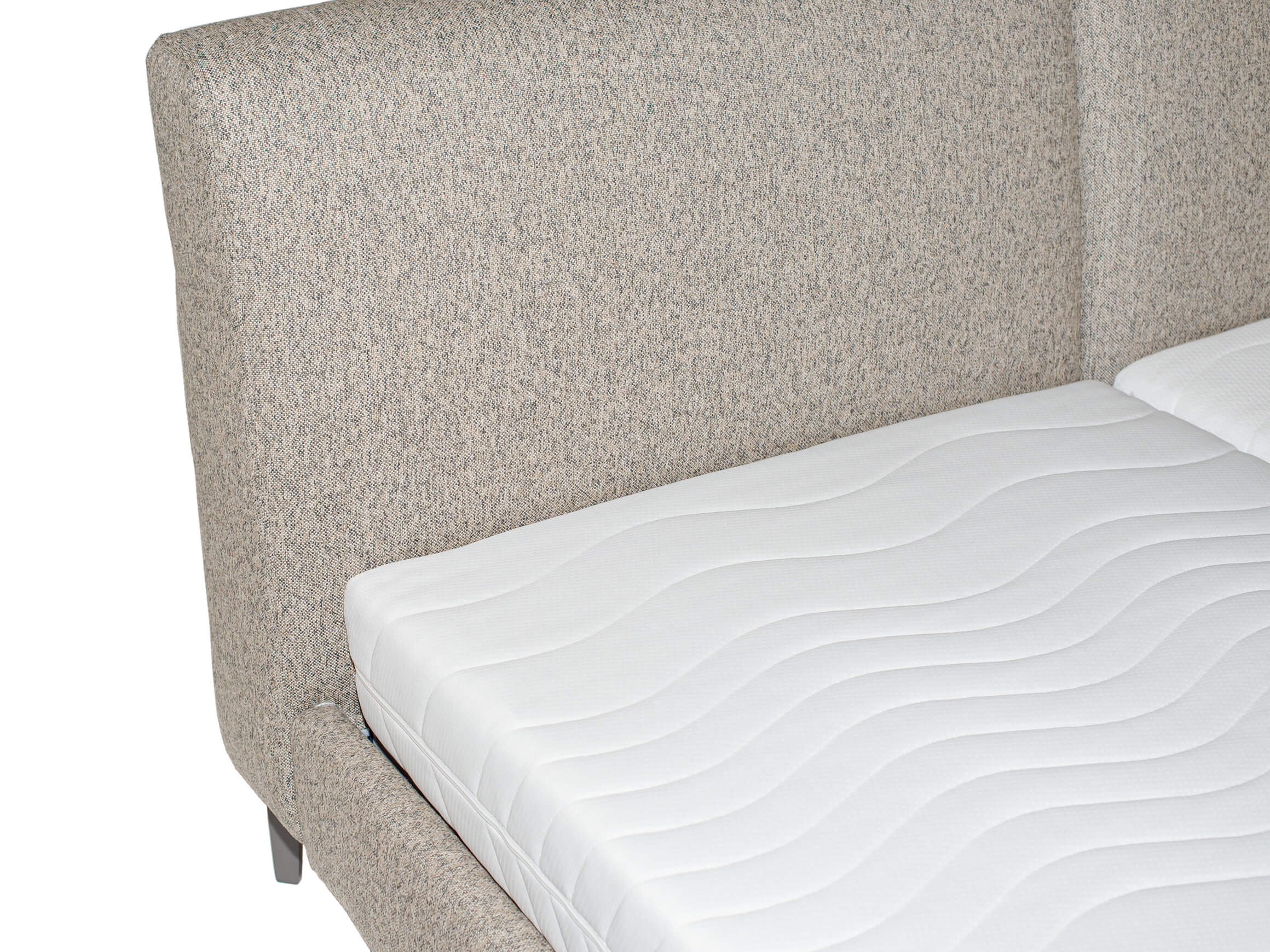 Bett Margot Novamobili / Farbe: Sabbia / Bezugsmaterial: Stoff