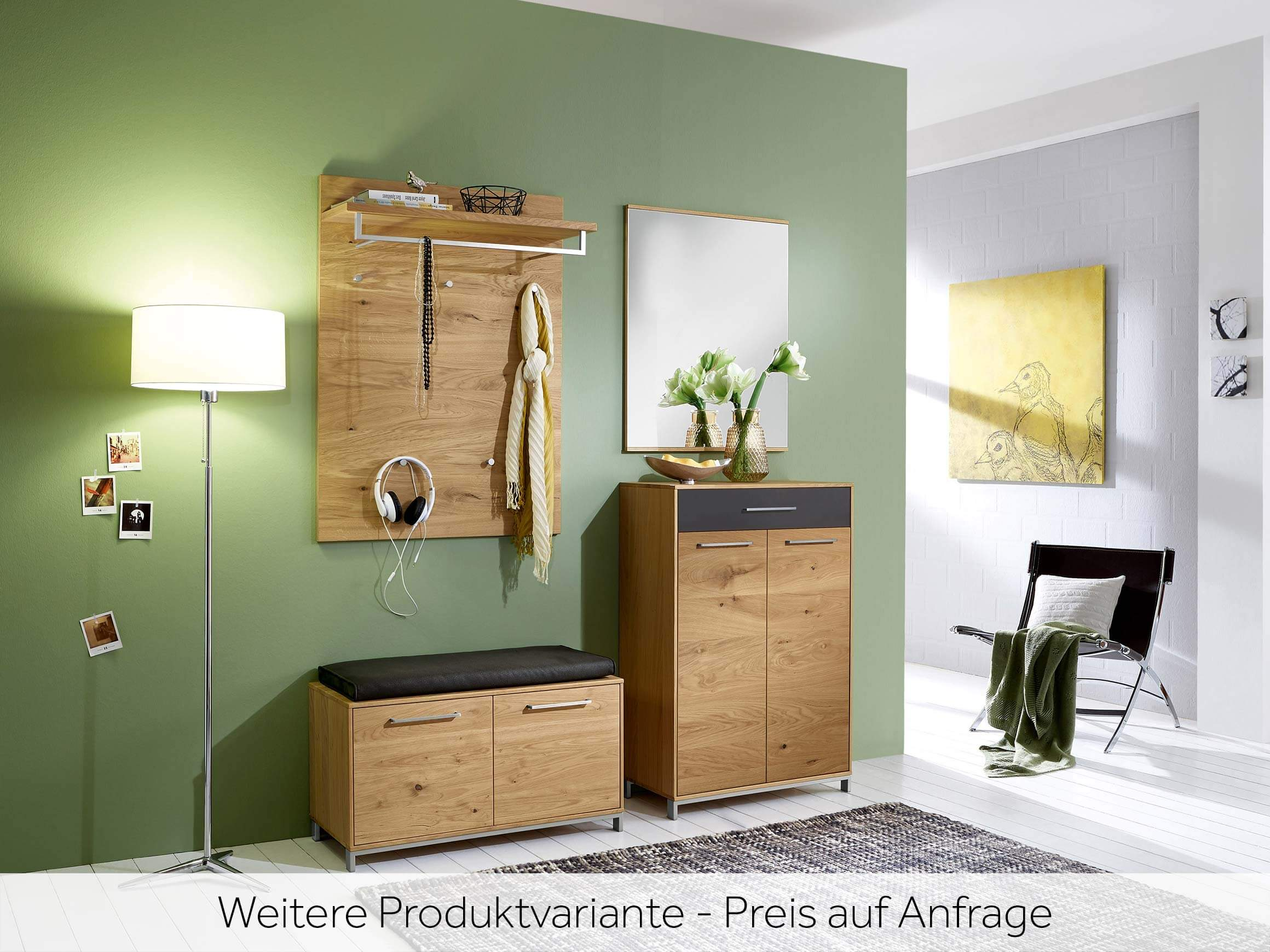 Garderobenbank Valeria von Voss