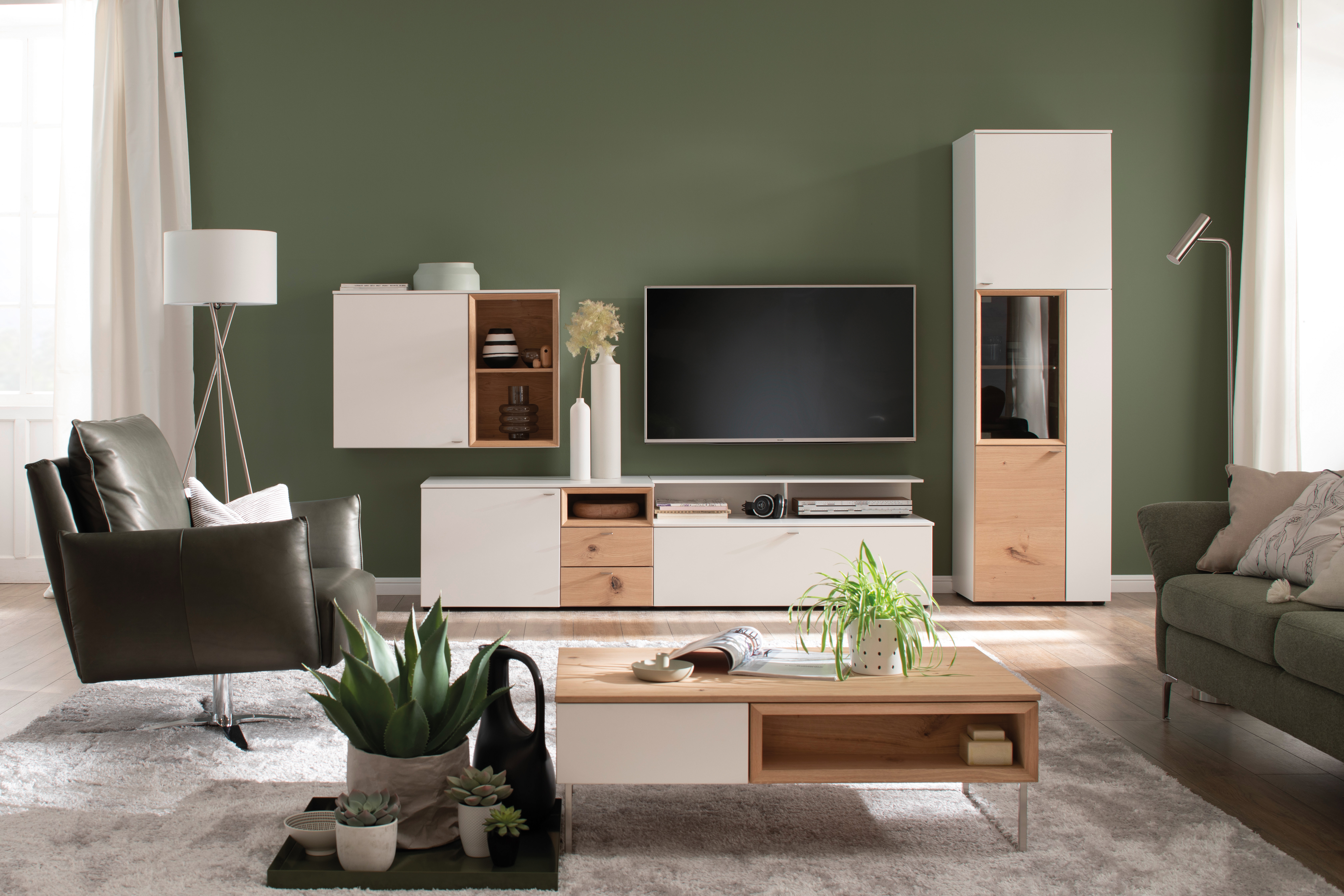 Stehlampe Calla D: 68 cm Fischer & Honsel