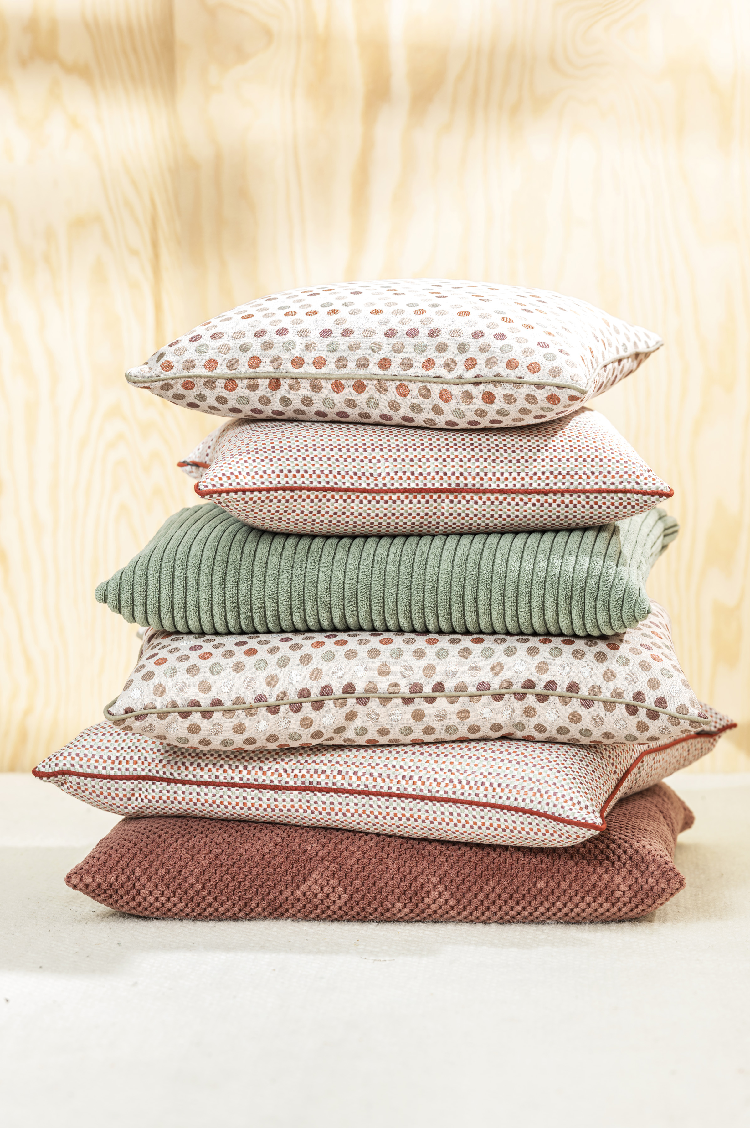 Kissenhülle Nadai, Terracotta 50x50 cm Magma