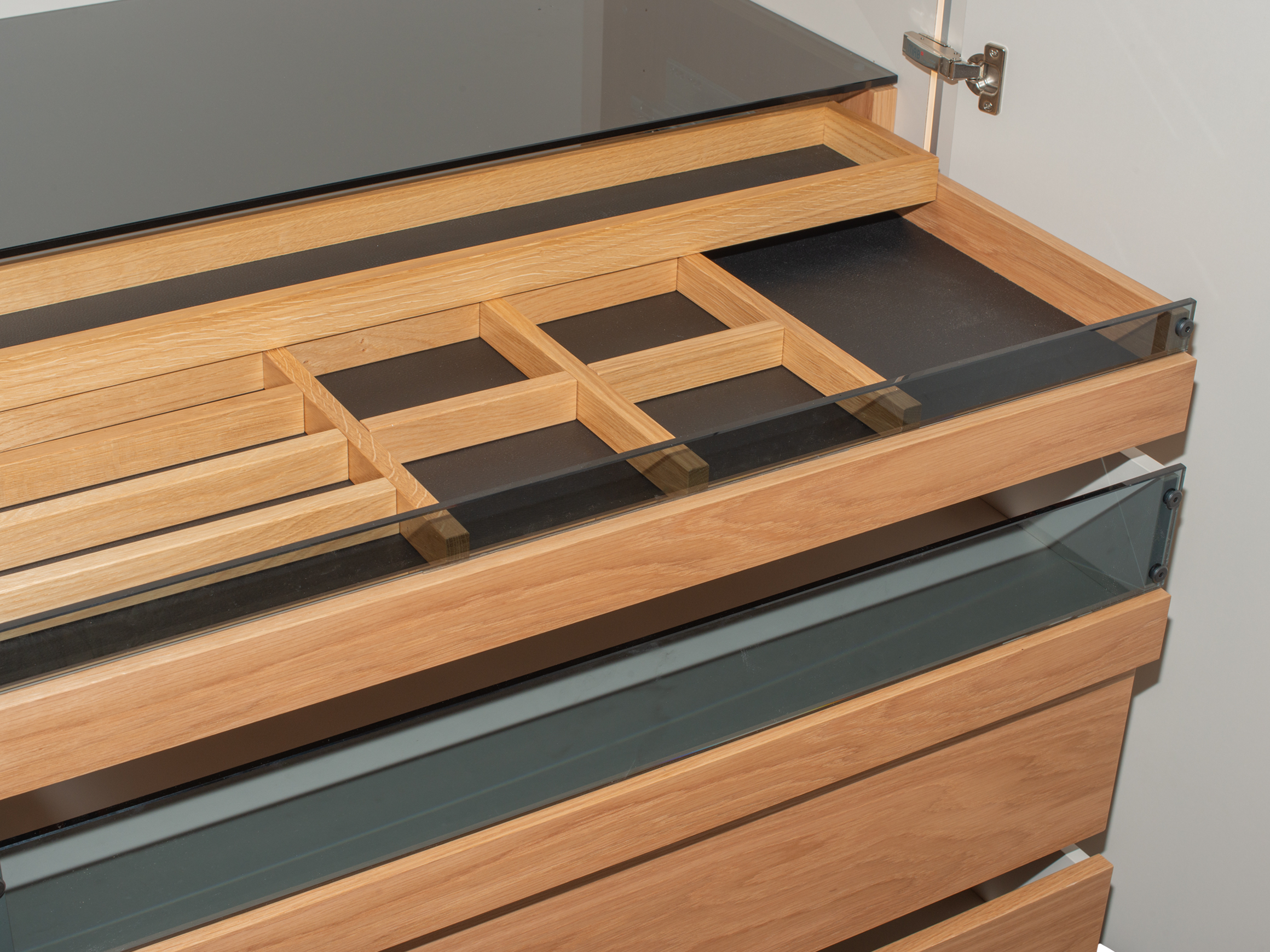 Drehtürenschrank Luna MAB Möbel AG