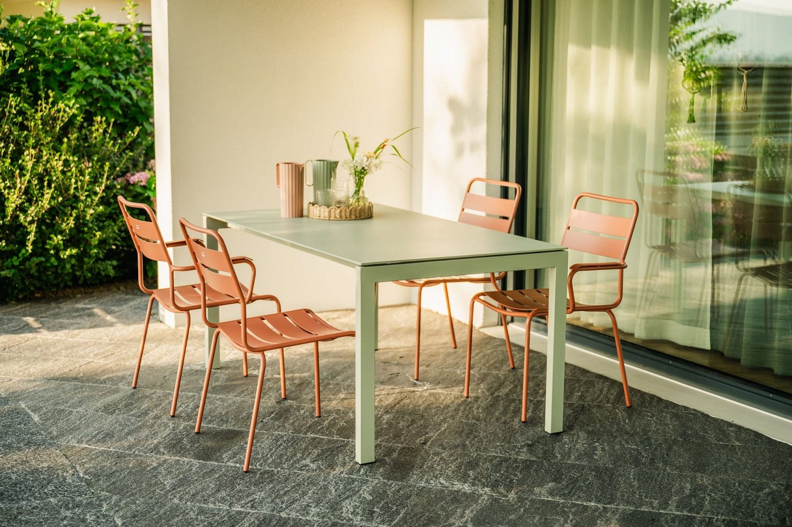 Auszugstisch Luzern von Schaffner / Farbe: Pastellgrün / Grösse: 140/200 x 80 cm