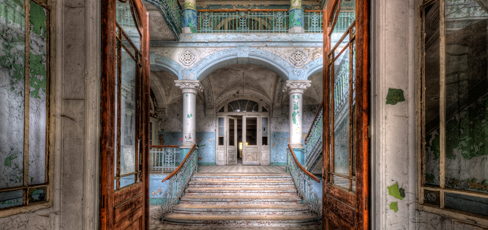 Alubild-Lost Place Treppe 2-image LAND