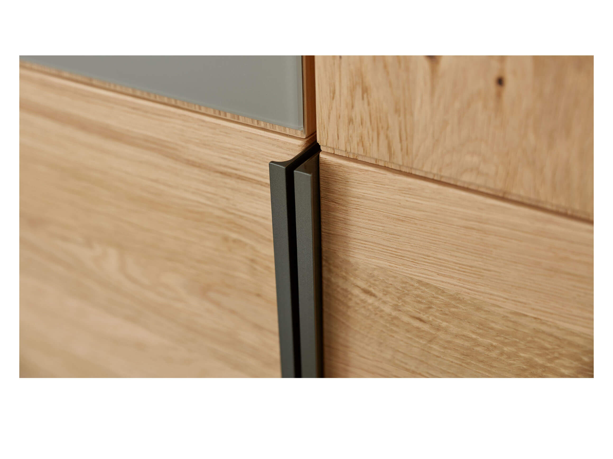 Drehtürenschrank Langnau Wöstmann / Farbe: Holzfarbig / Bezugsmaterial: