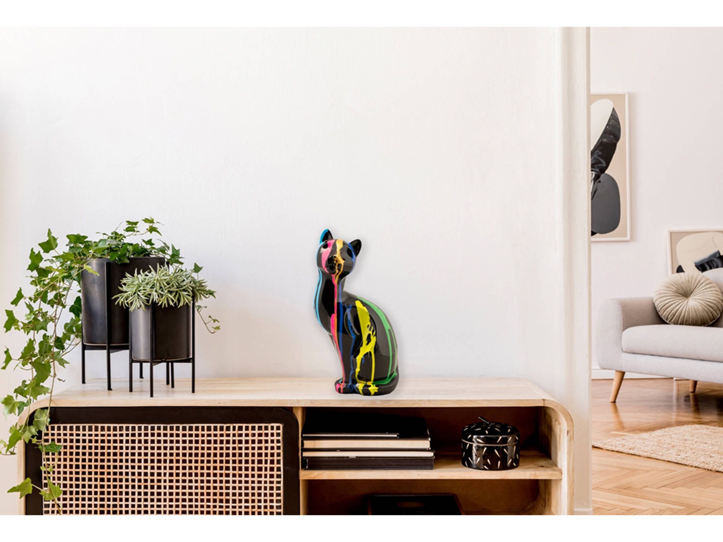 Skulptur Sitzende Bunte Kante 2 image LAND