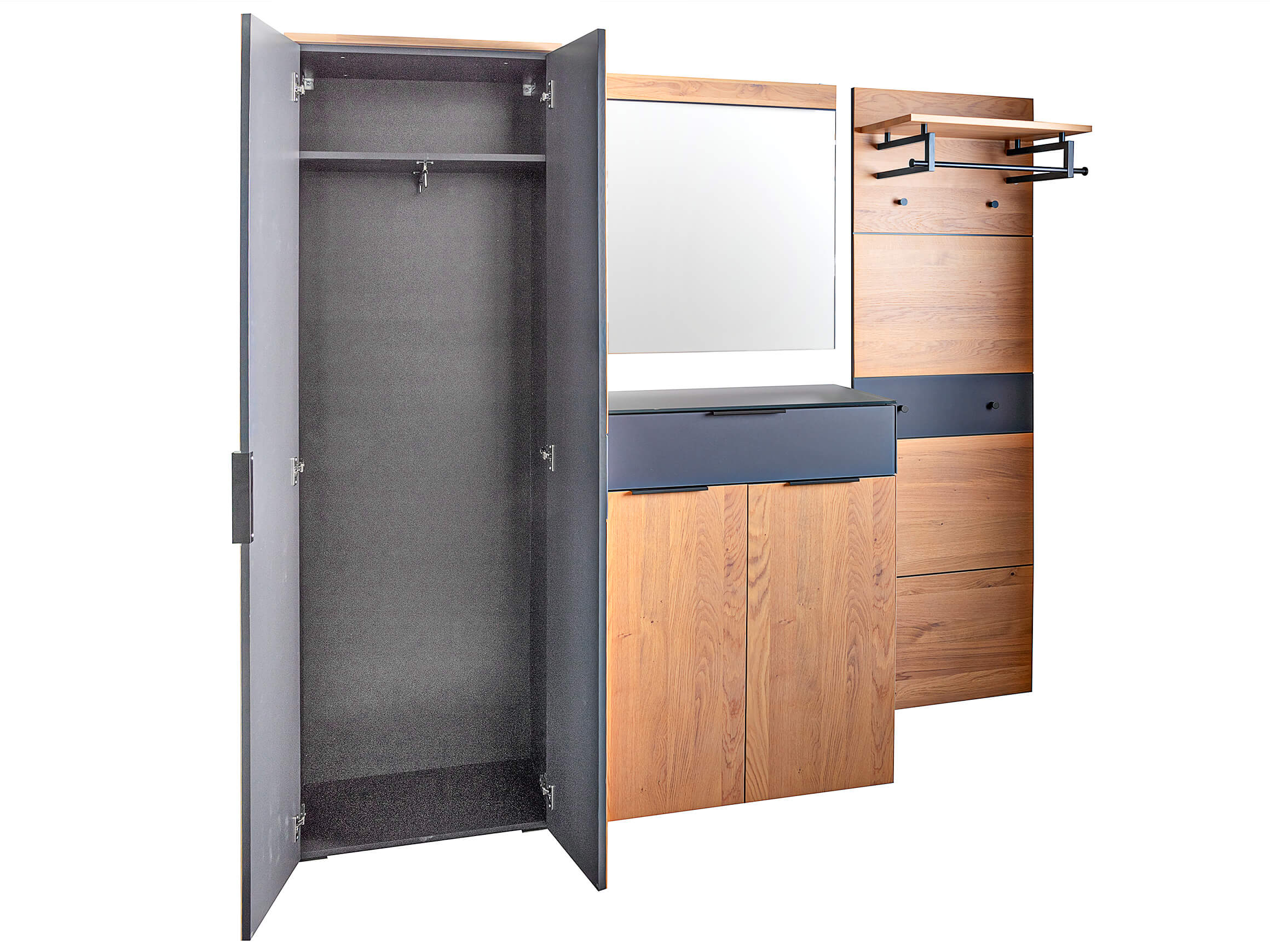 Garderobe Nayla von Wittenbreder