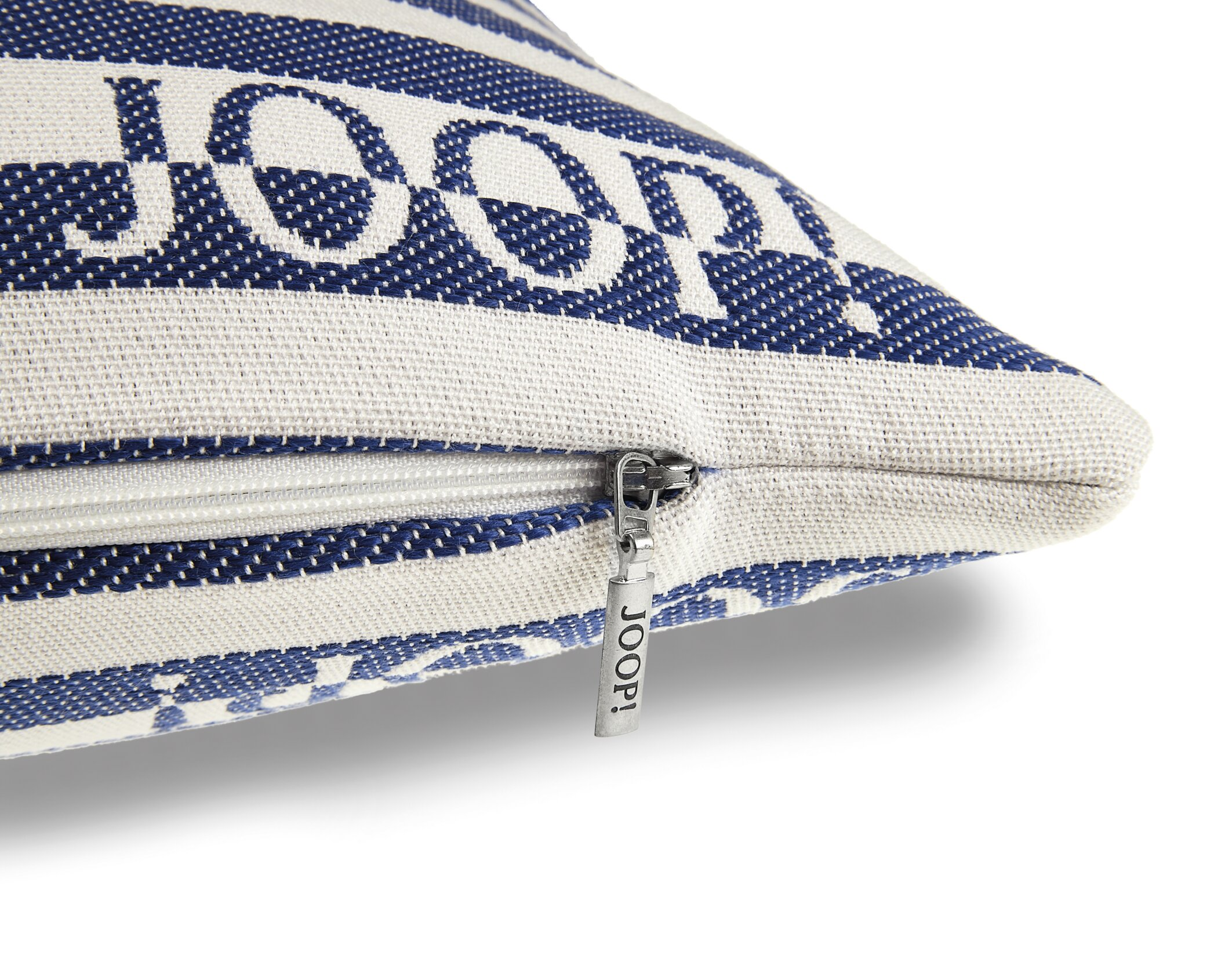 Essence decorative cushion H: 10 cm from Joop Outdoor