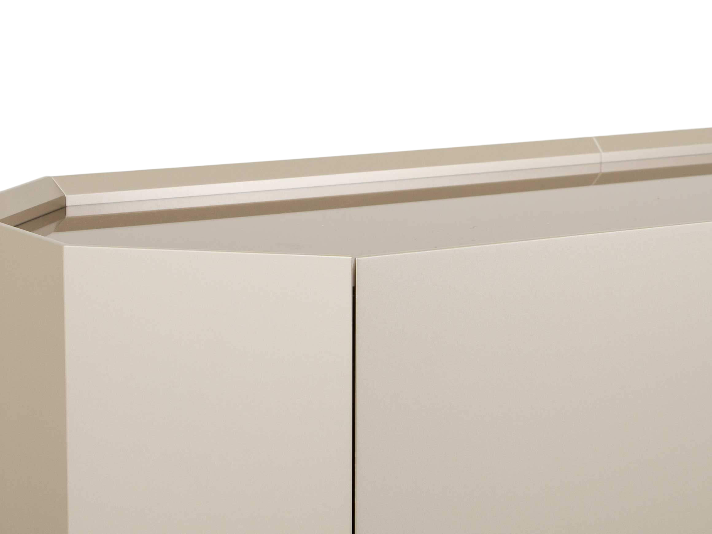 Sideboard Chelsea Cattelan / Farbe: Bronze