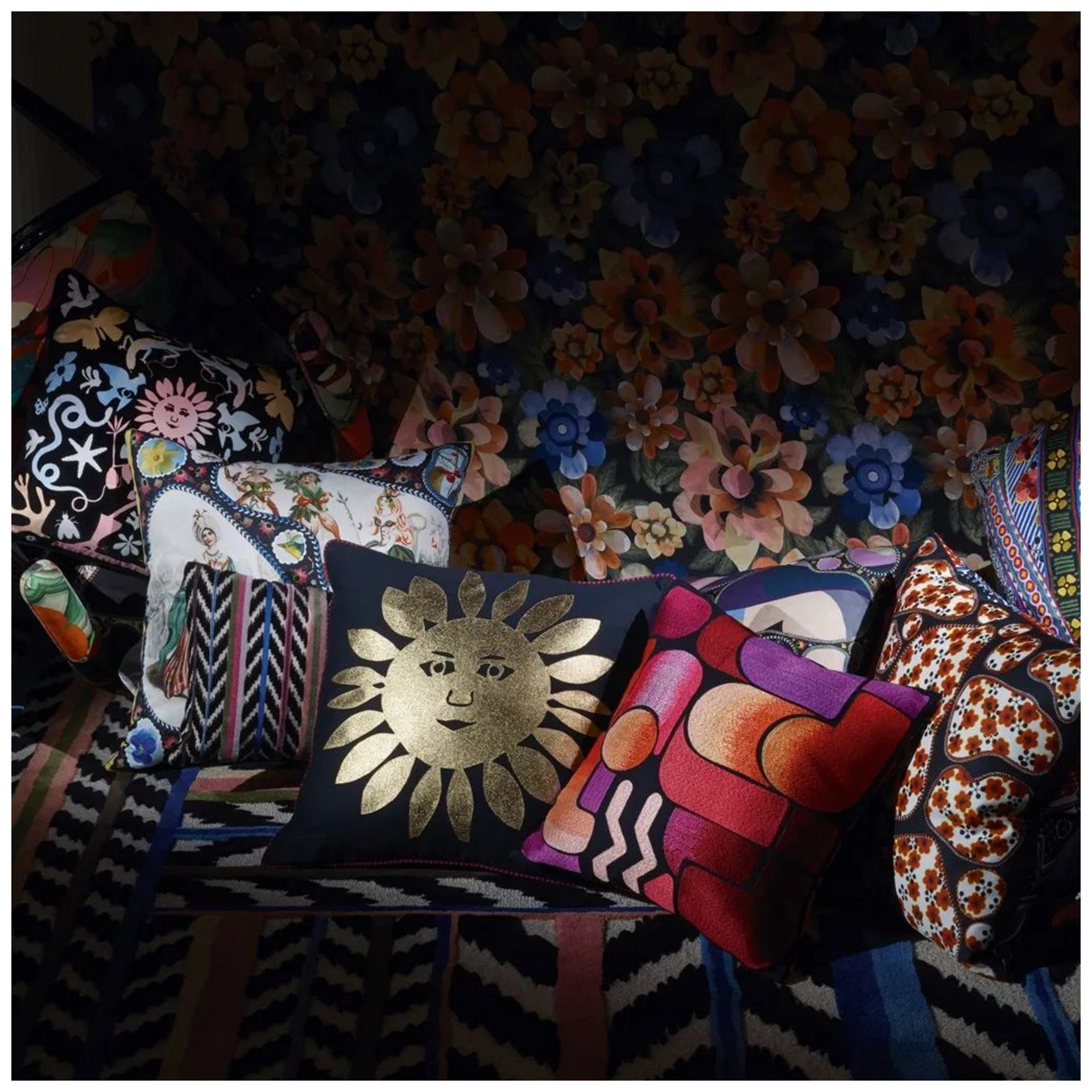 Kissen Omnitribe - Azur Designers Guild / Farbe: Mehrfarbig von Christian Lacroix Kissen Omnitribe - Azur Designers Guild / Farbe: Mehrfarbig von Christian Lacroix