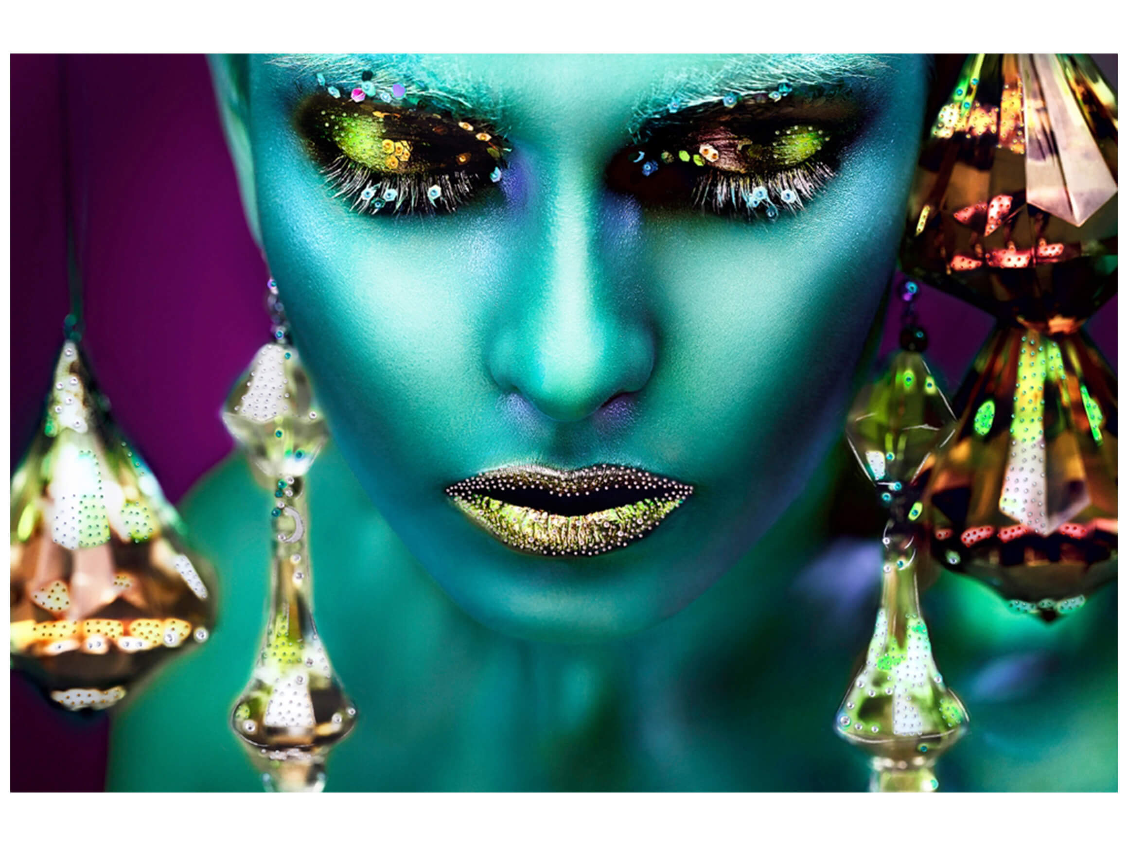 Digitaldruck auf Glas Blau Schimmernde Schönheit image LAND