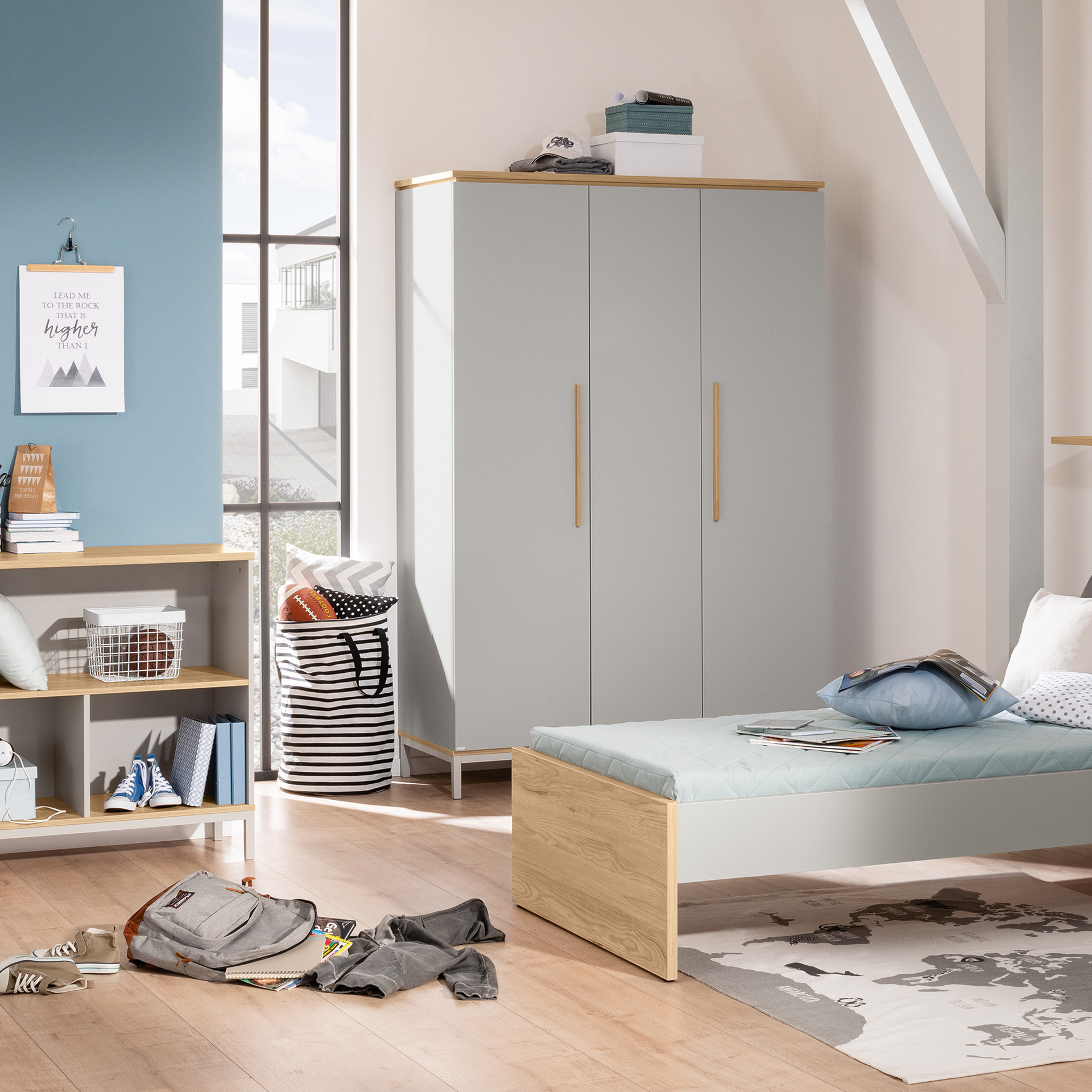 Kleiderschrank Benne 3T von Paidi / Farbe: Kieselgrau / Grösse: 135 x 56 cm