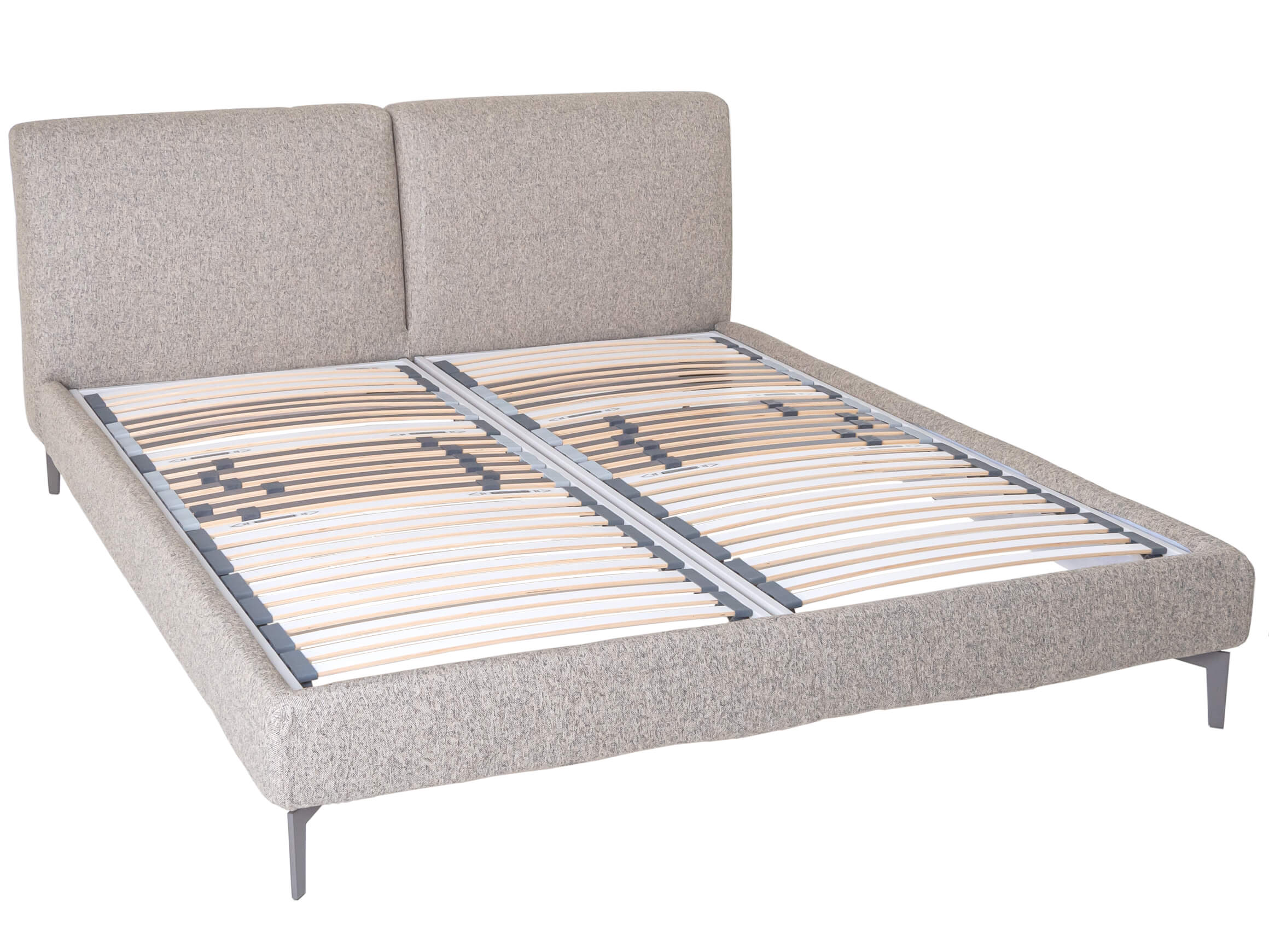 Bett Margot Novamobili / Farbe: Sabbia / Bezugsmaterial: Stoff