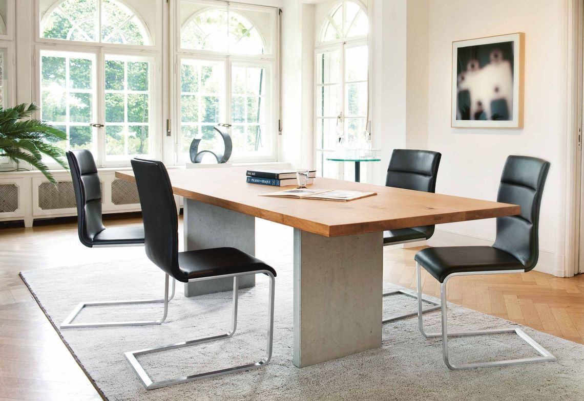 Stuhl Lynn, Leder Schwarz, Chrom, b 45 cm t 55 cm h 91 cm