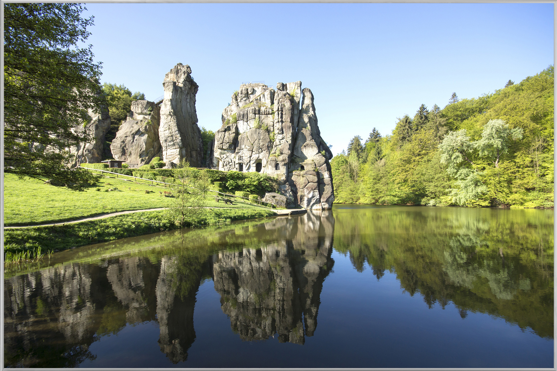 Bild mit Rahmen-Externsteine Teutoburger Wald-image LAND