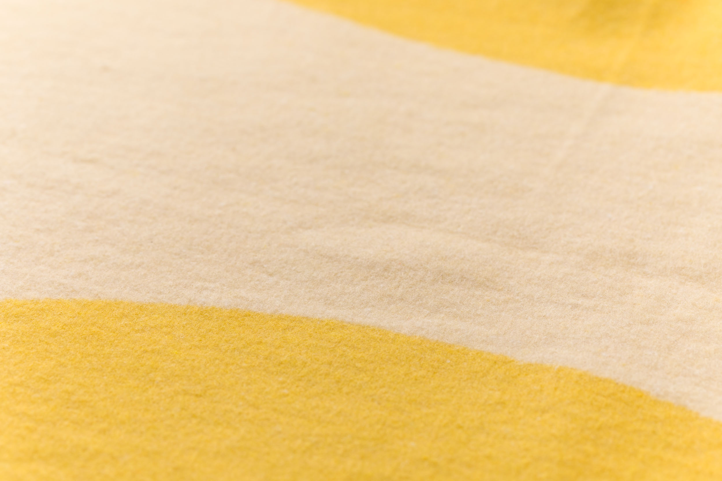 Plaid Silvretta Retro Waves, Hellgelb 140 x 200 cm Sander AG