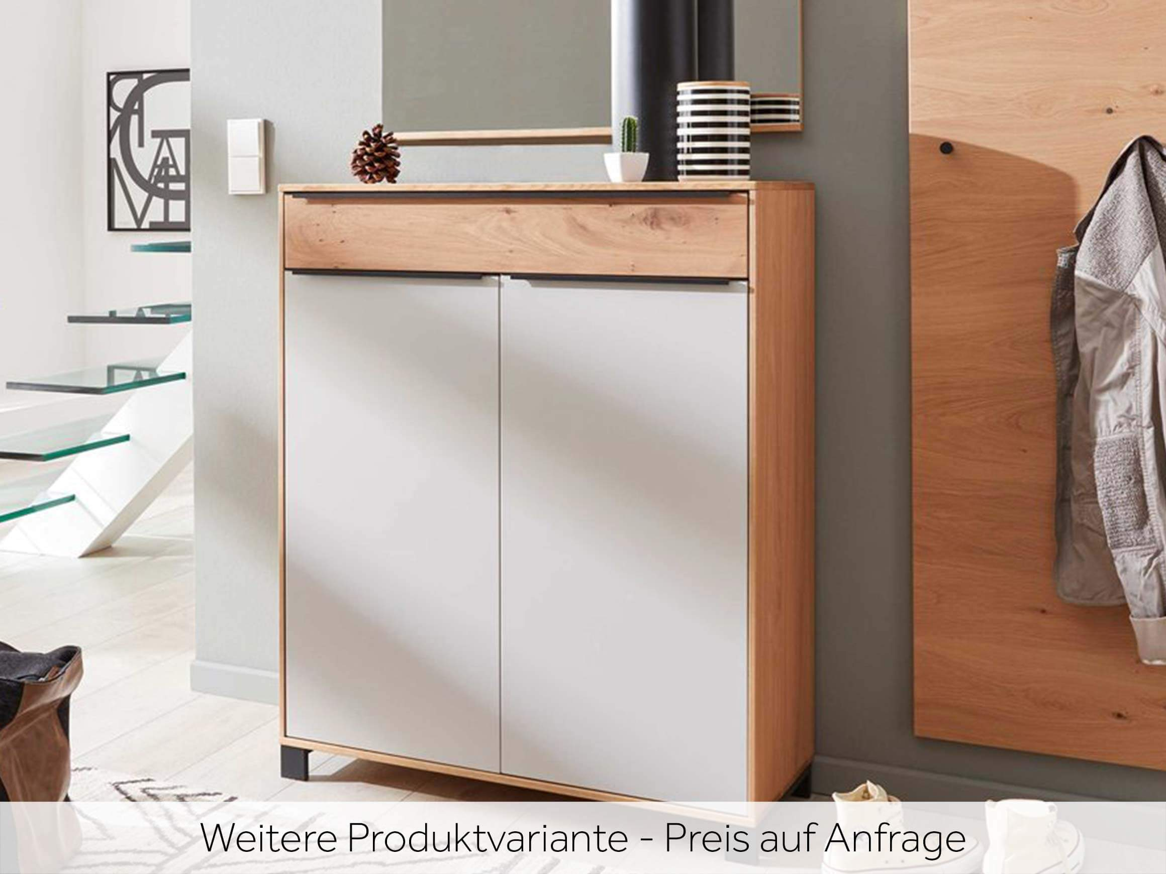 Garderobe Salomon Voss