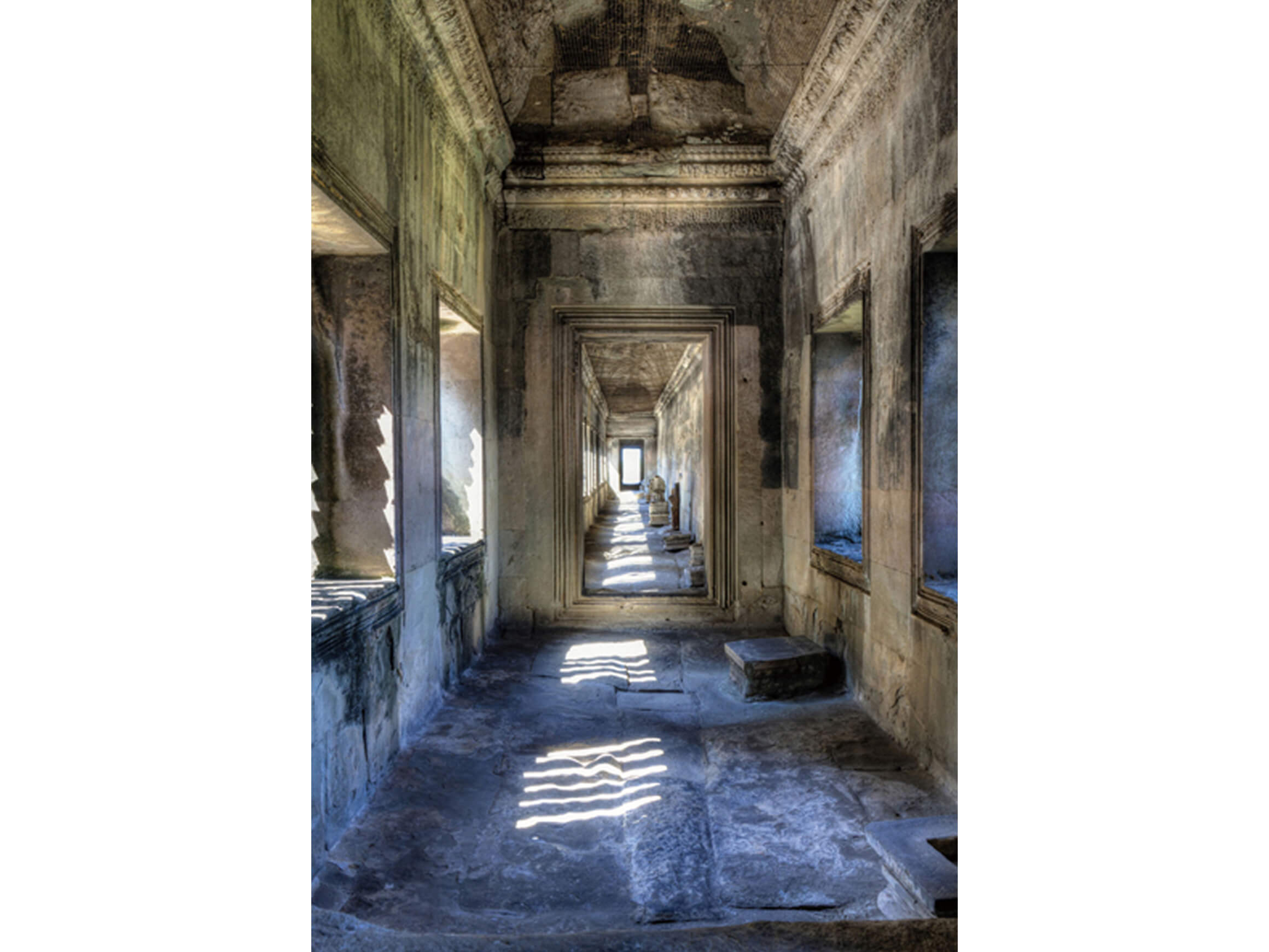 Bild Alter Verlassener Flur image LAND