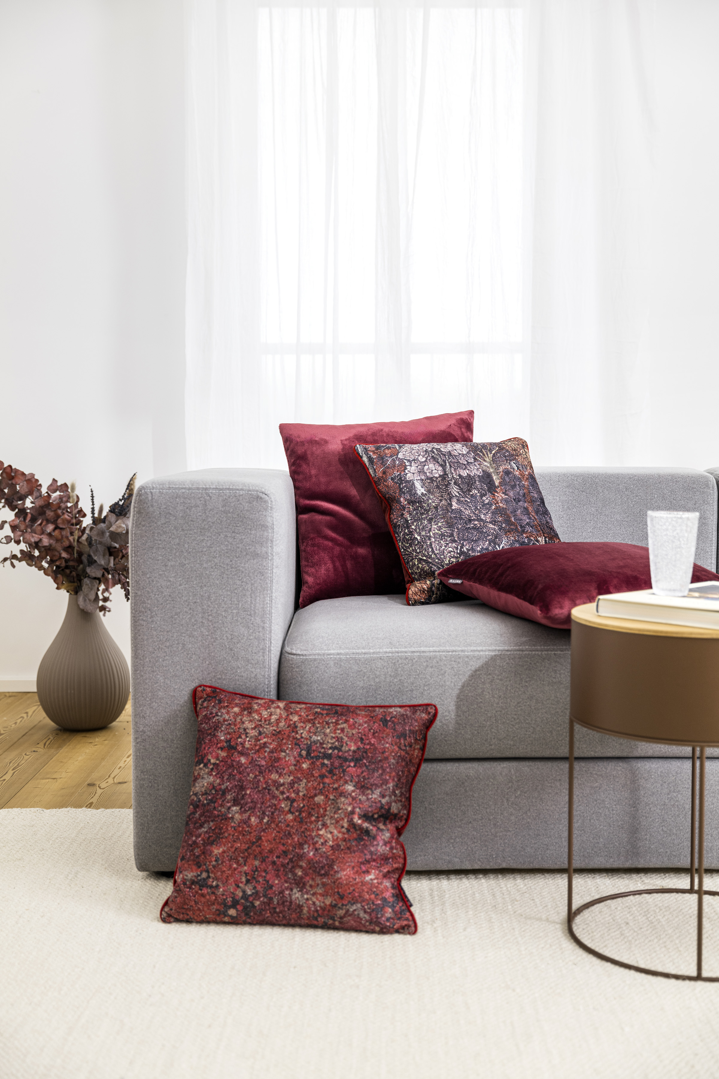 Kissenhülle Belen, Bordeaux 45x45 cm Magma / Farbe: