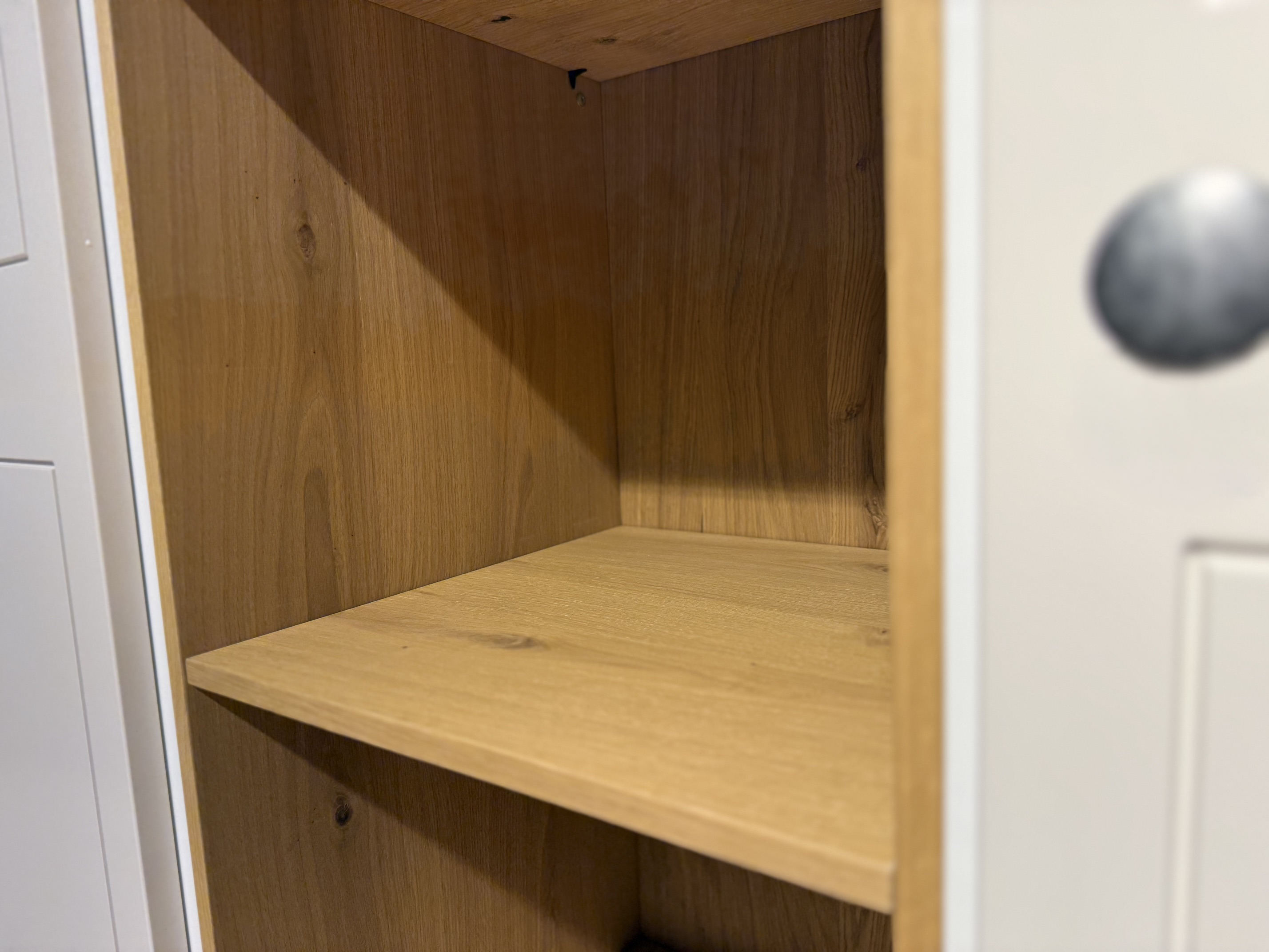 Drehtürenschrank Longline Jutzler / Farbe: Weiss