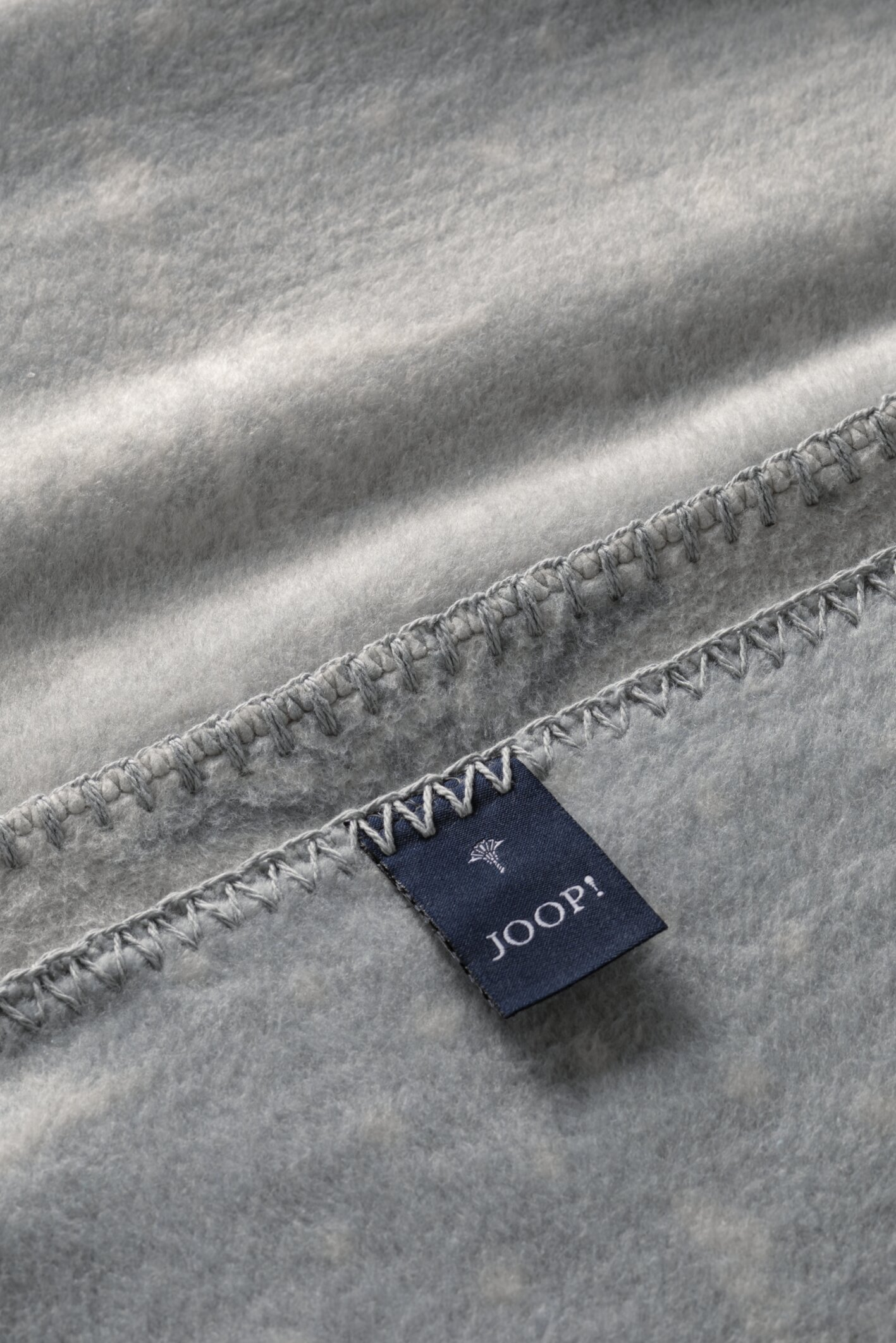 Plaid Charm 150x200 cm von Joop / Farbe: Stein