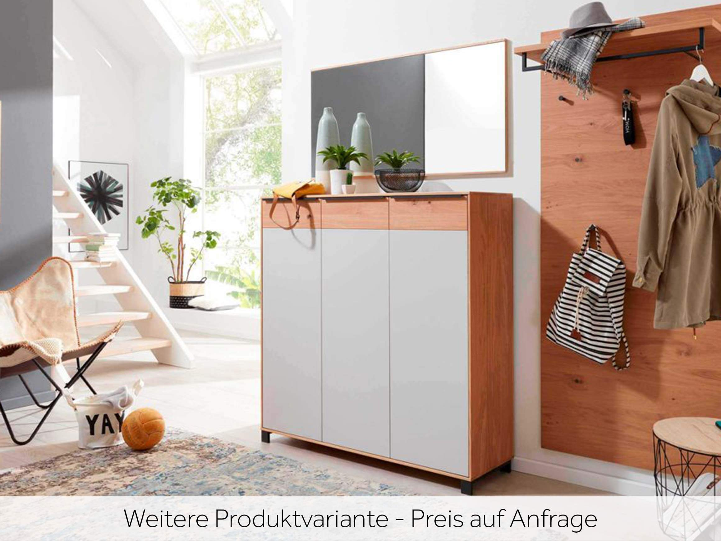 Garderobe Salomon Voss