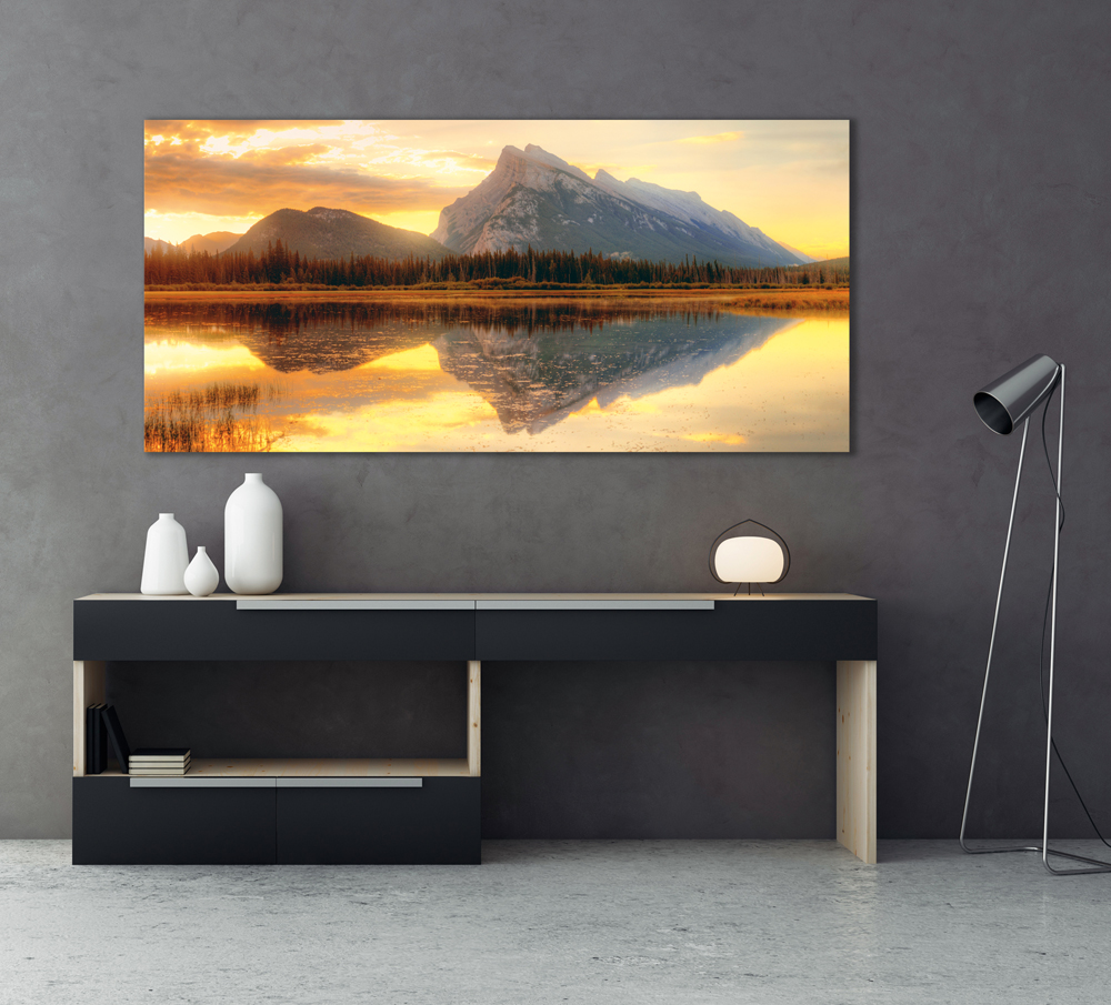 Alubild-Wunderschöner Seeblick mit Bergen-image LAND