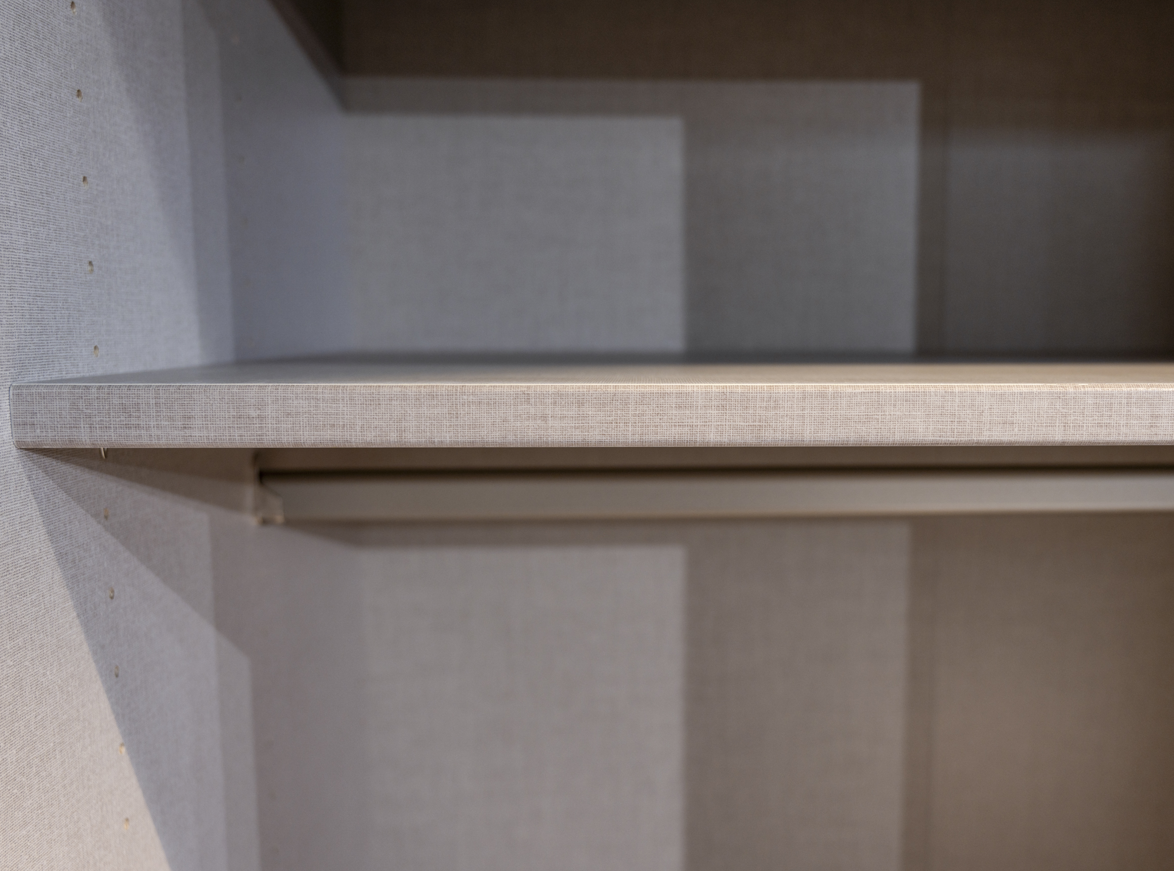 Schwebetürenschrank Scalea Möbelwerke / Grösse: 270 x 60 cm