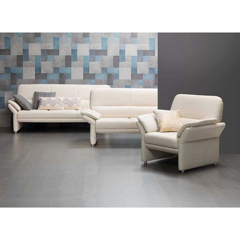 Sofa Grimsel, Leder Porcellan, Füsse Alu Verstellbar,