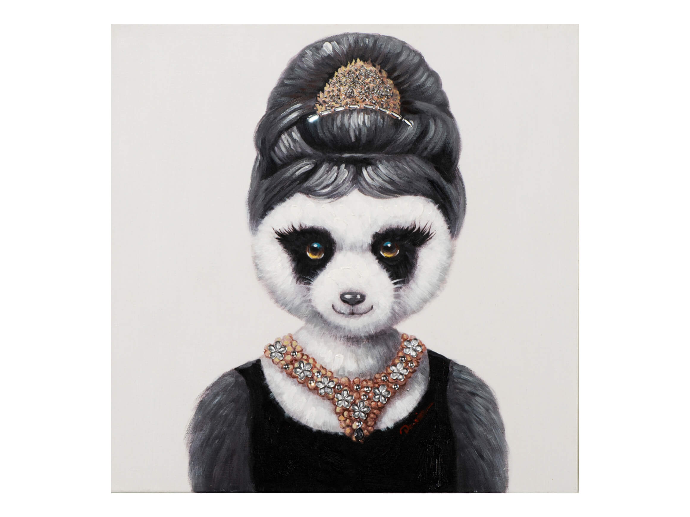 Fillette panda avec bijoux