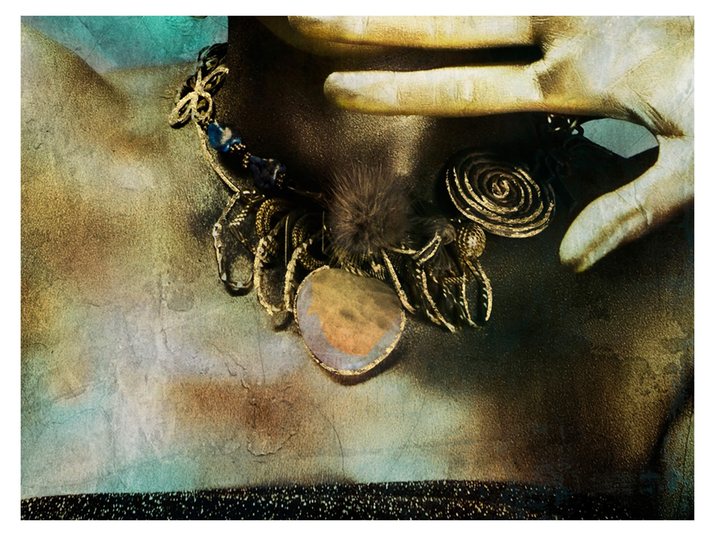 Digitaldruck auf Glas Schönheit mit Blätterschmuck image LAND