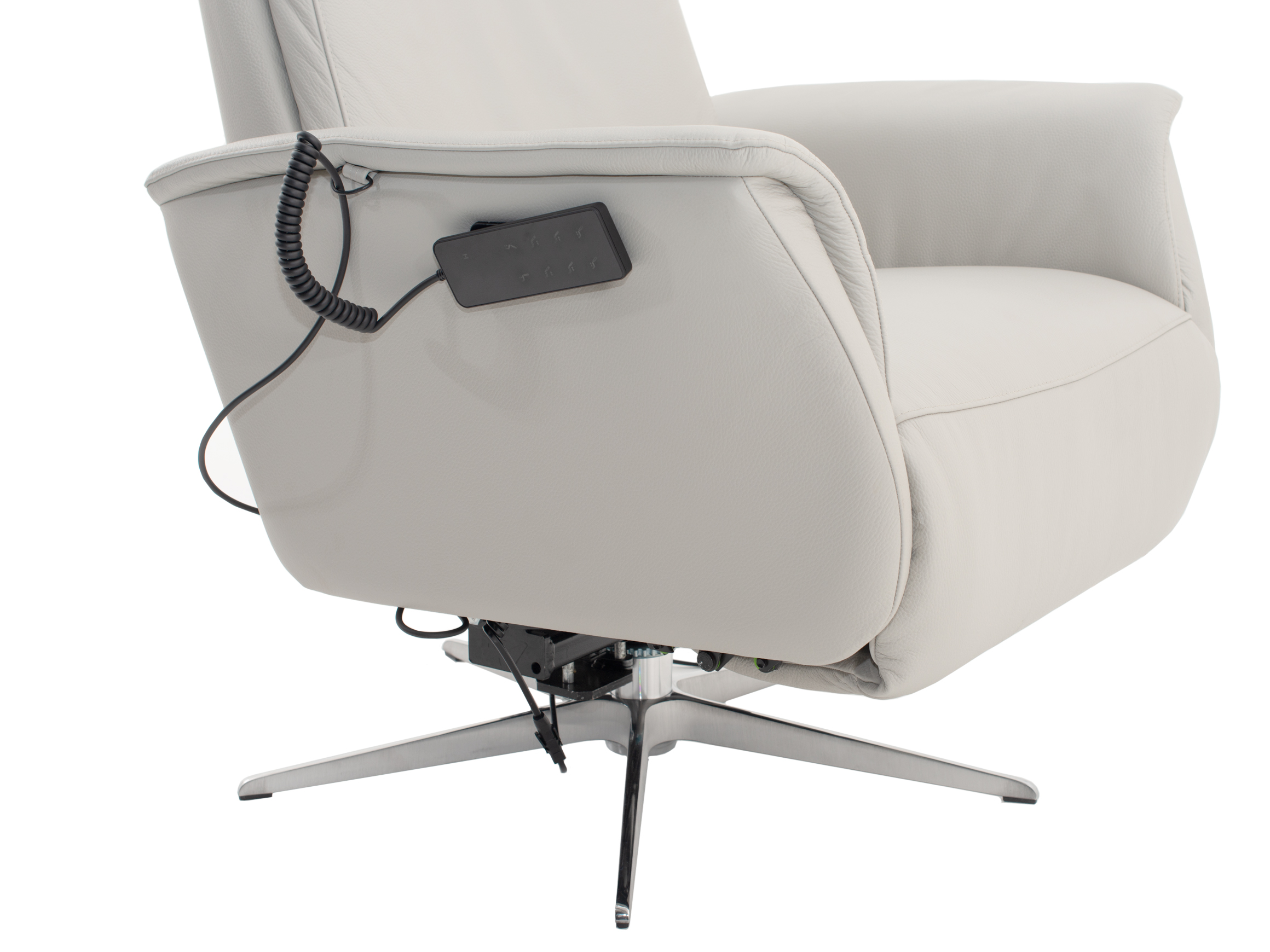 Relaxer Leonardo Knudsen