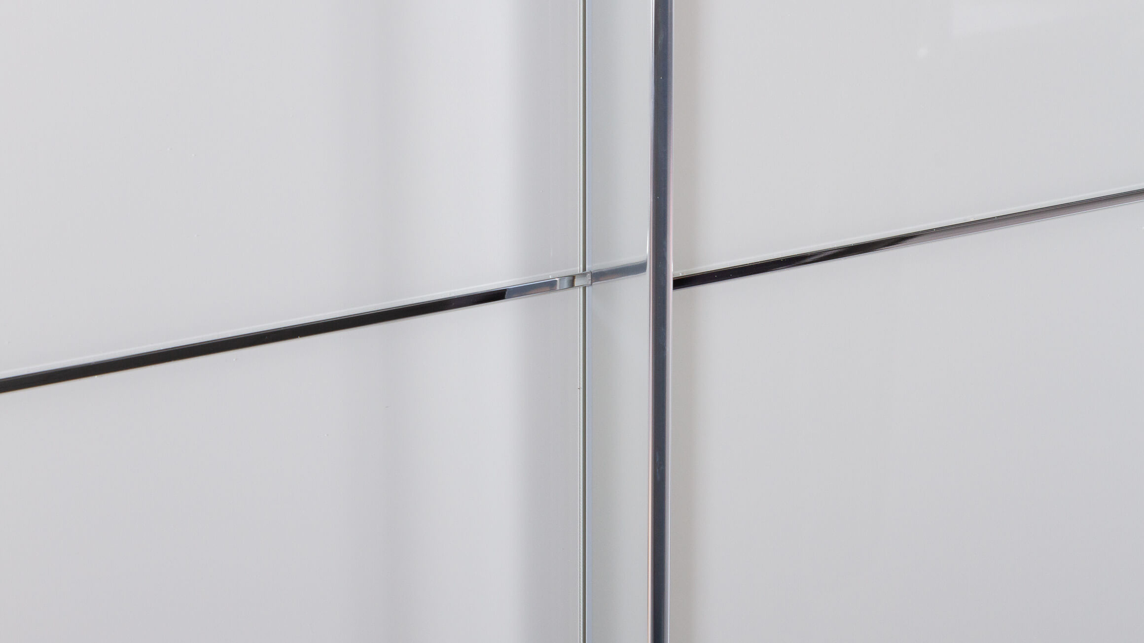 Schwebetürenschrank Salvatore Staud