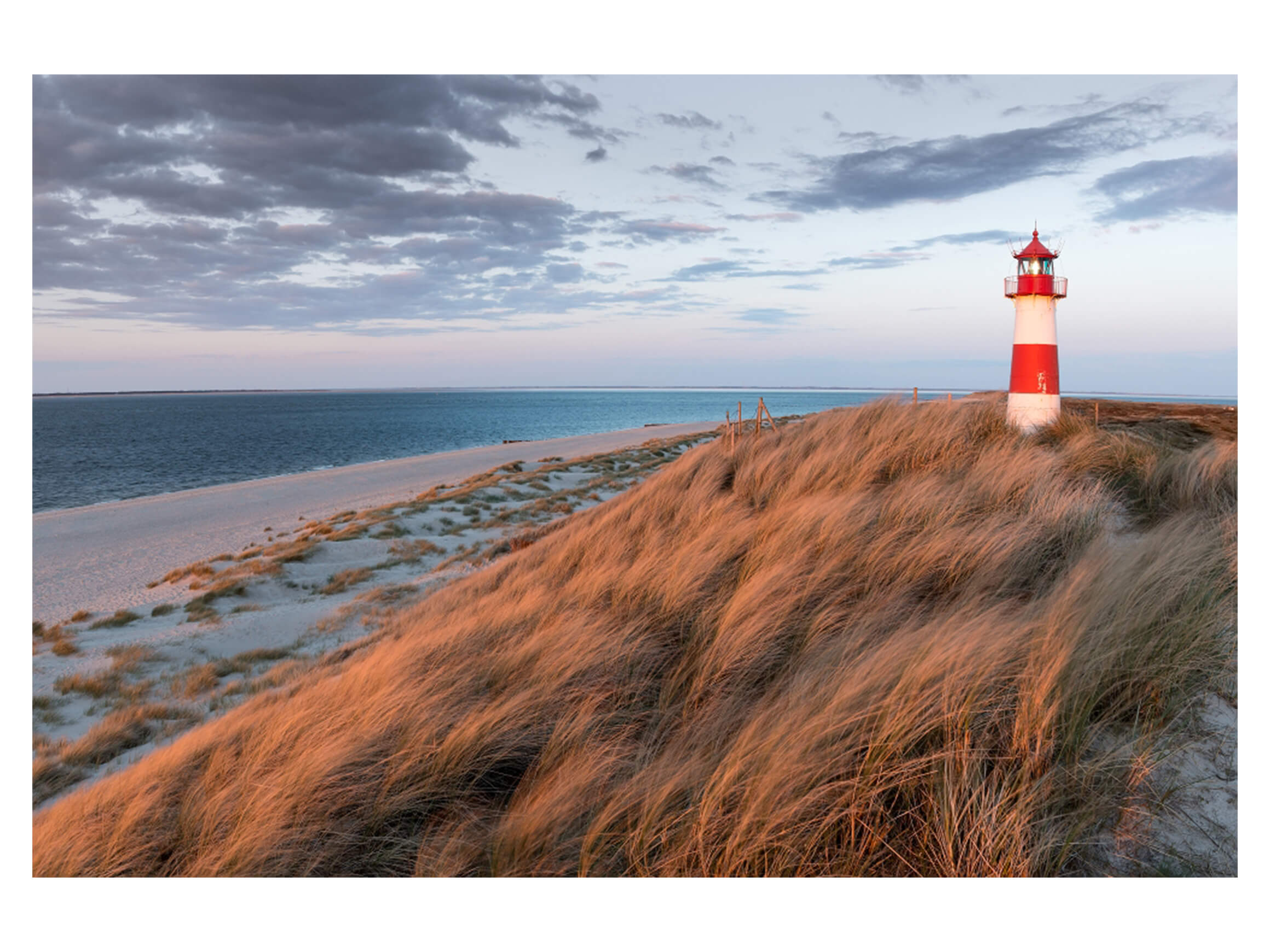 Digitaldruck auf Acrylglas Leuchtturm 3 image LAND / Grösse: 150 x 100 cm