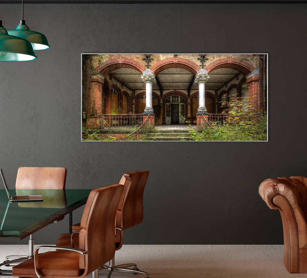 Bild mit Rahmen-Lost Place-image LAND