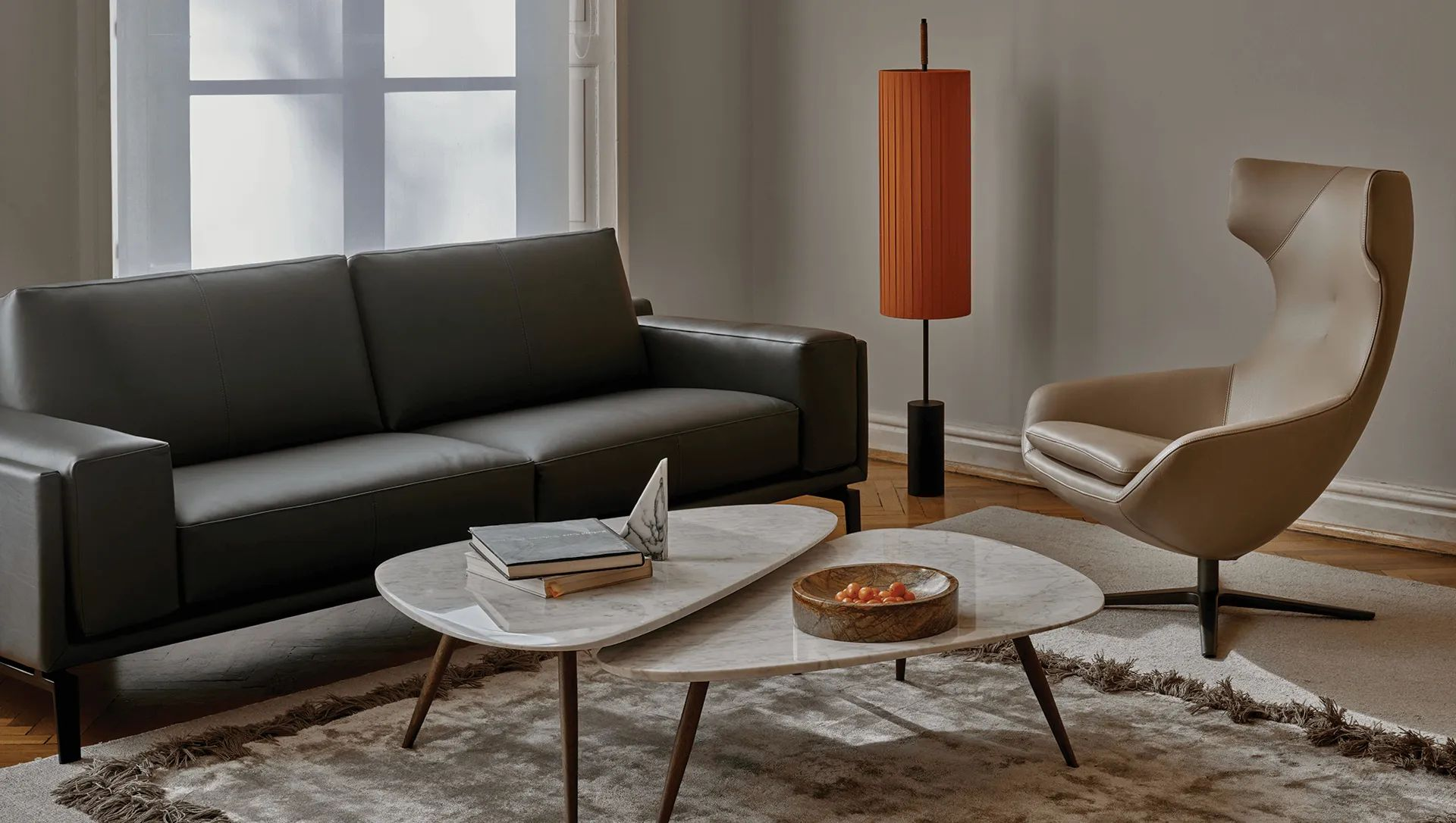 Sessel Caruzzo Basic Leolux / Farbe: Argile / Bezugsmaterial: Stoff