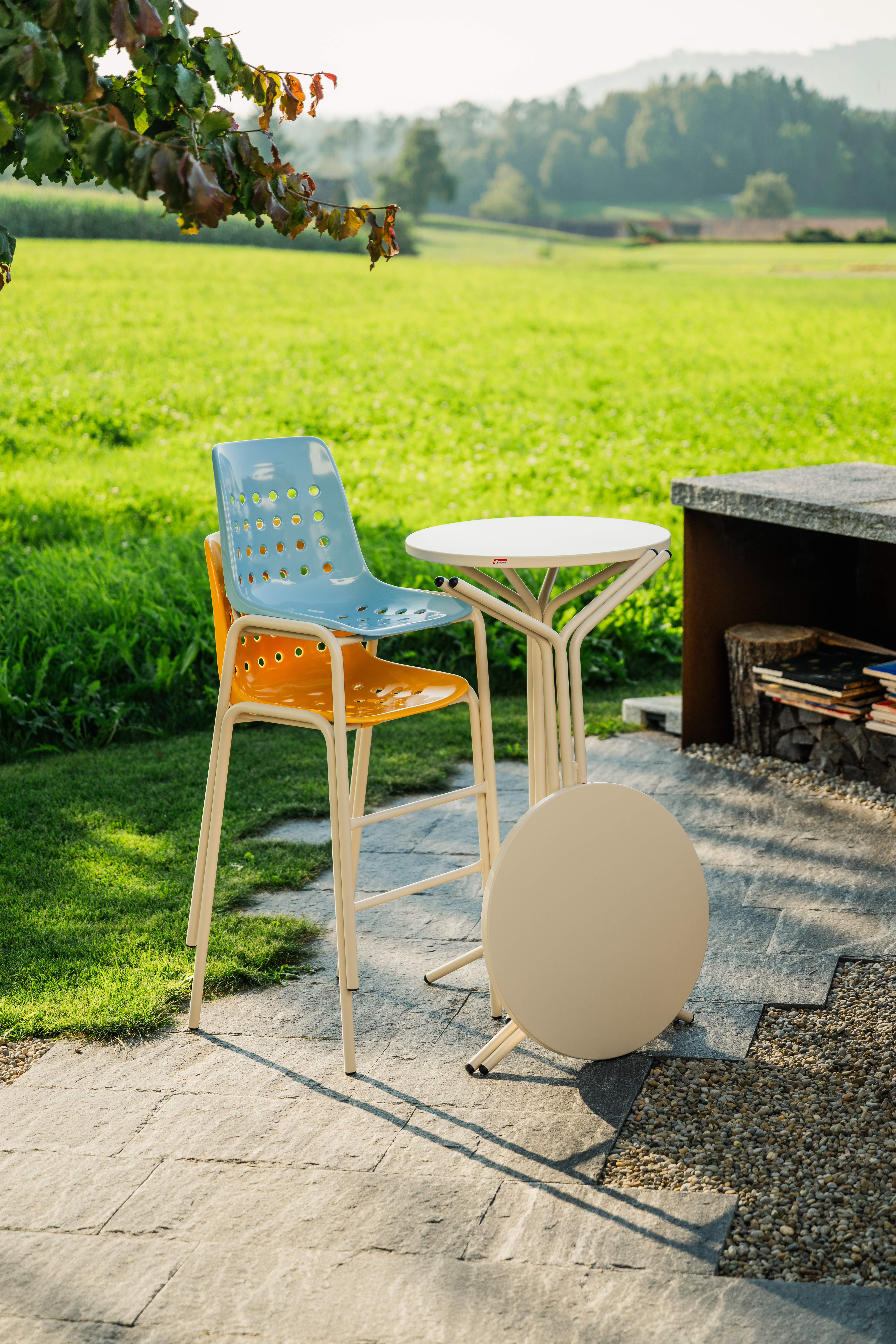 Bistro-Stehtisch Pix von Schaffner / Farbe: Pastellbraun / Grösse: x cm