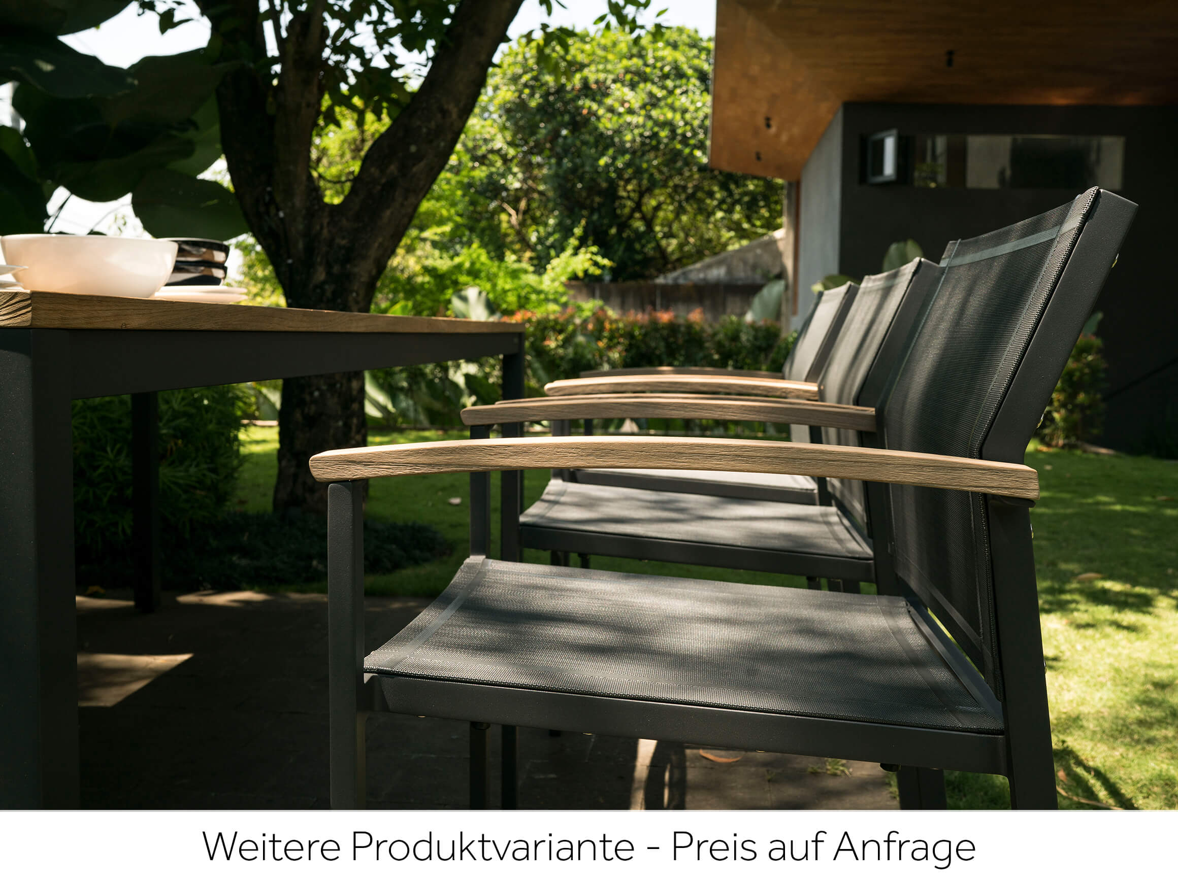 Gartenstuhl Alex Blaser und Trösch / Farbe: Grau Teak / Bezugsmaterial: Batyline