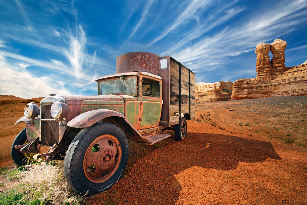 Alubild-Oldtimer in Der Wüste-image LAND