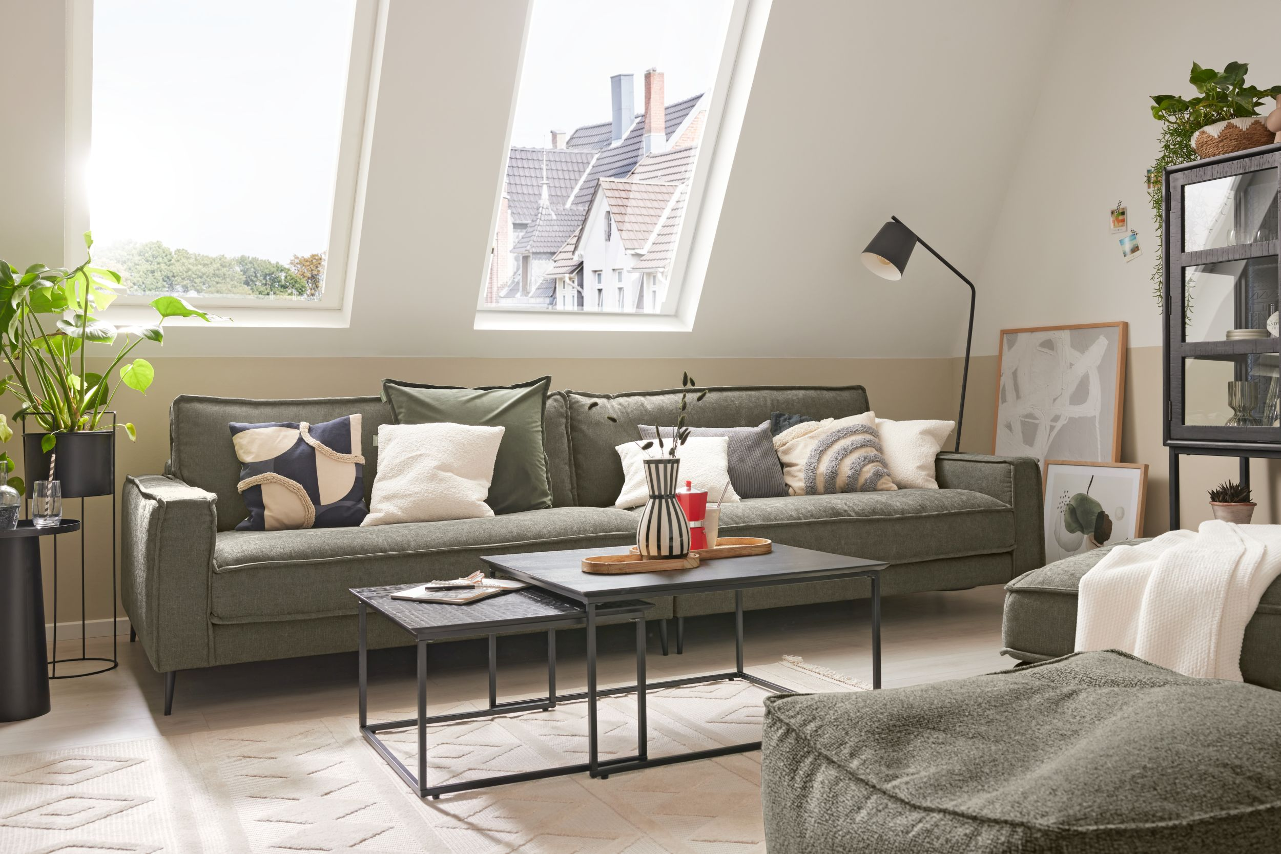 Hocker No. 4121 Candy