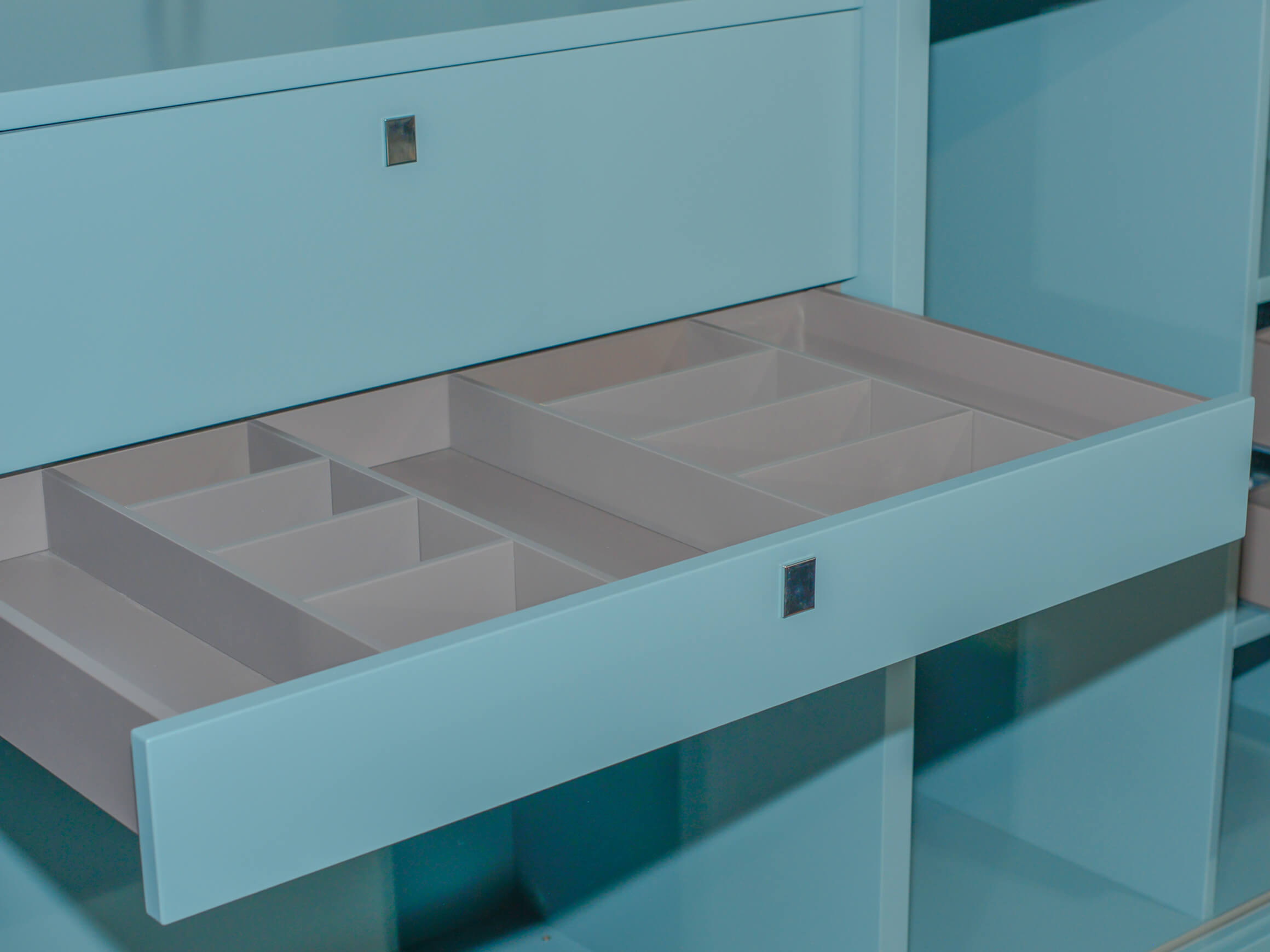 Hinge-door wardrobe Venga RMW