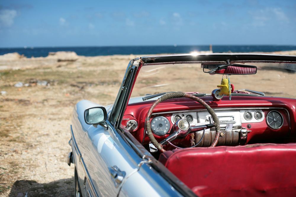 Alubild-Oldtimer am Strand-image LAND