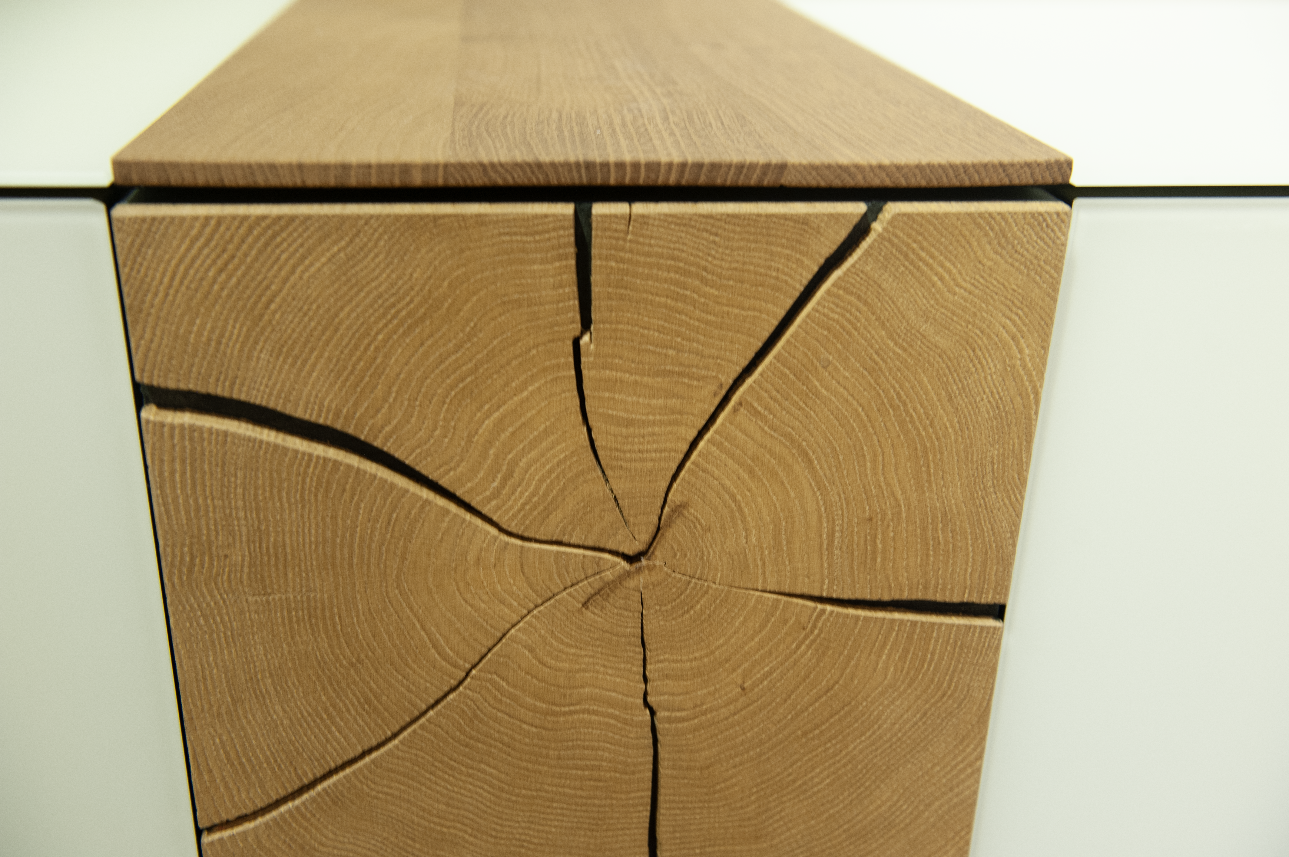 Lowboard-Cassio-Hartmann