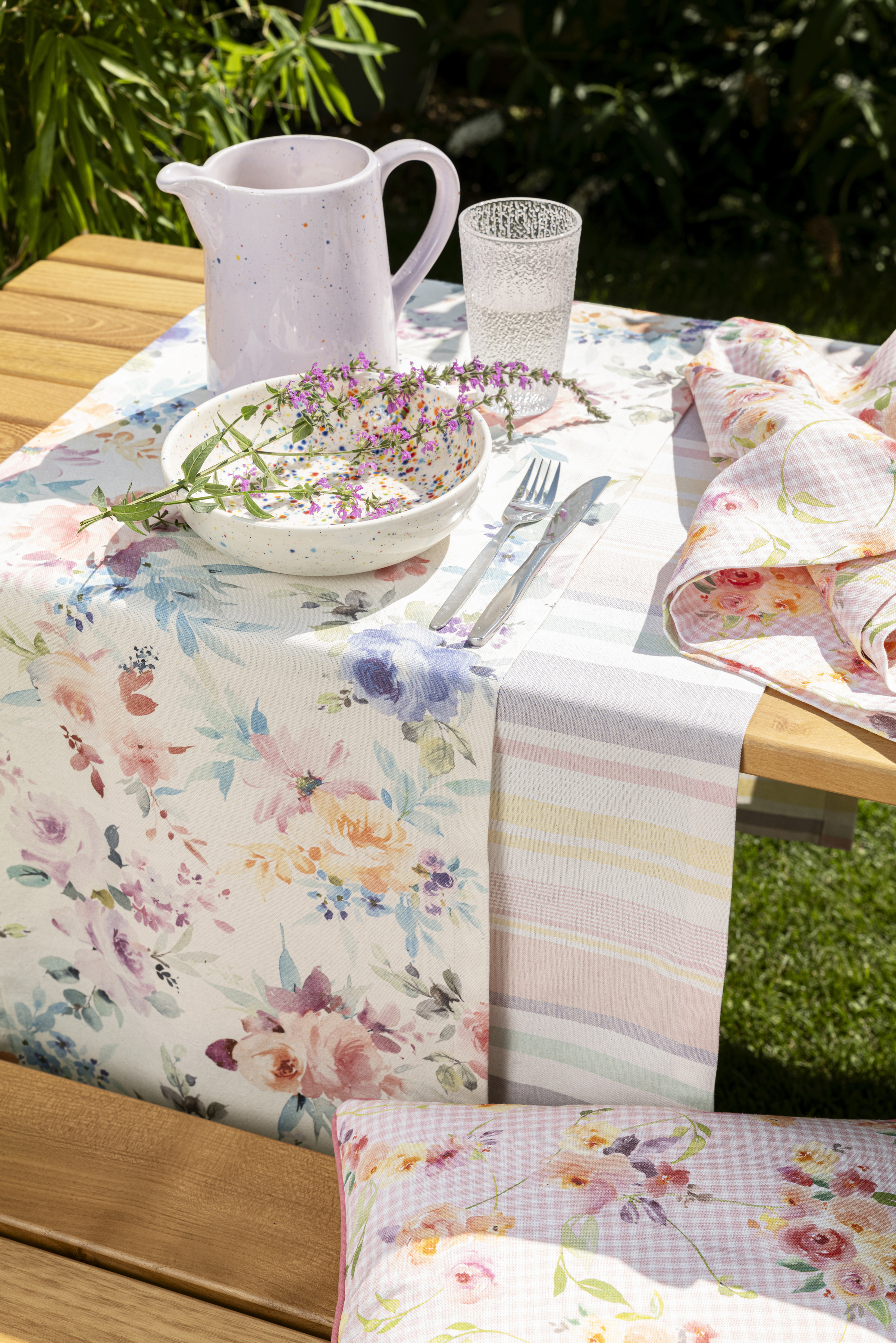 Kissenhülle Irma Pink 40x40 cm Magma / Farbe: