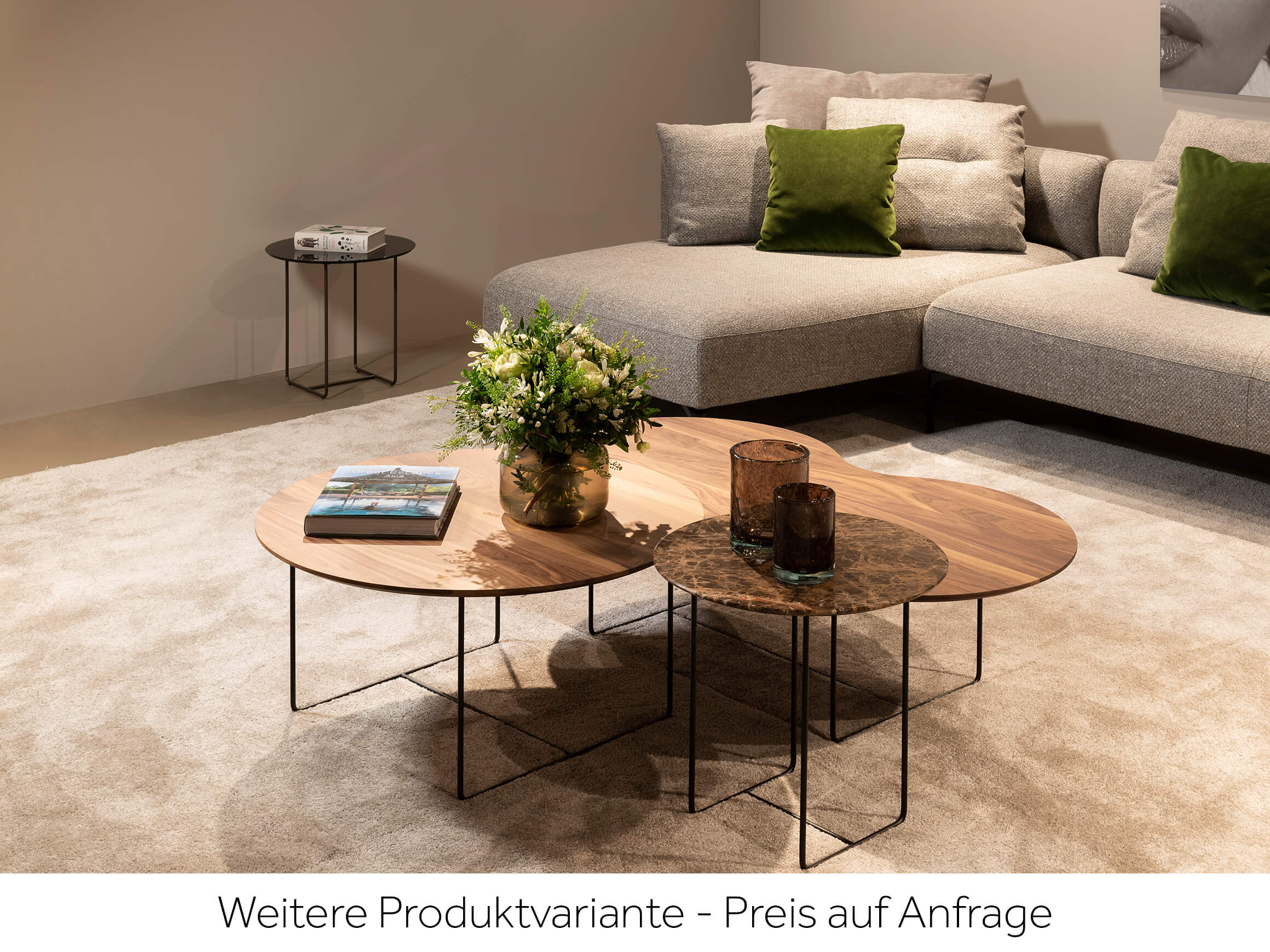 Beistelltisch Laura Jori / Farbe: Nussbaum