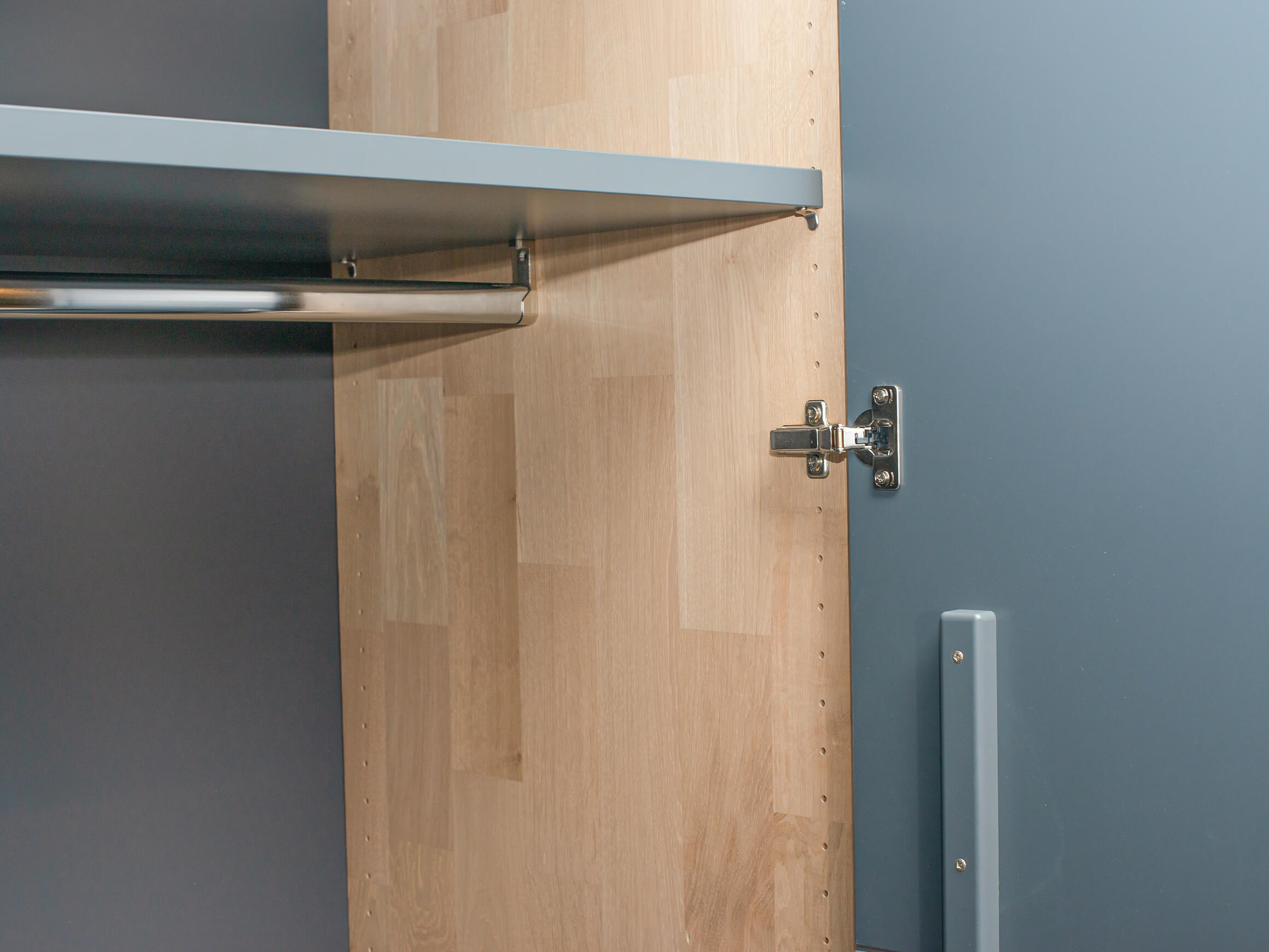 Drehtürenschrank Marlene Thielemeyer