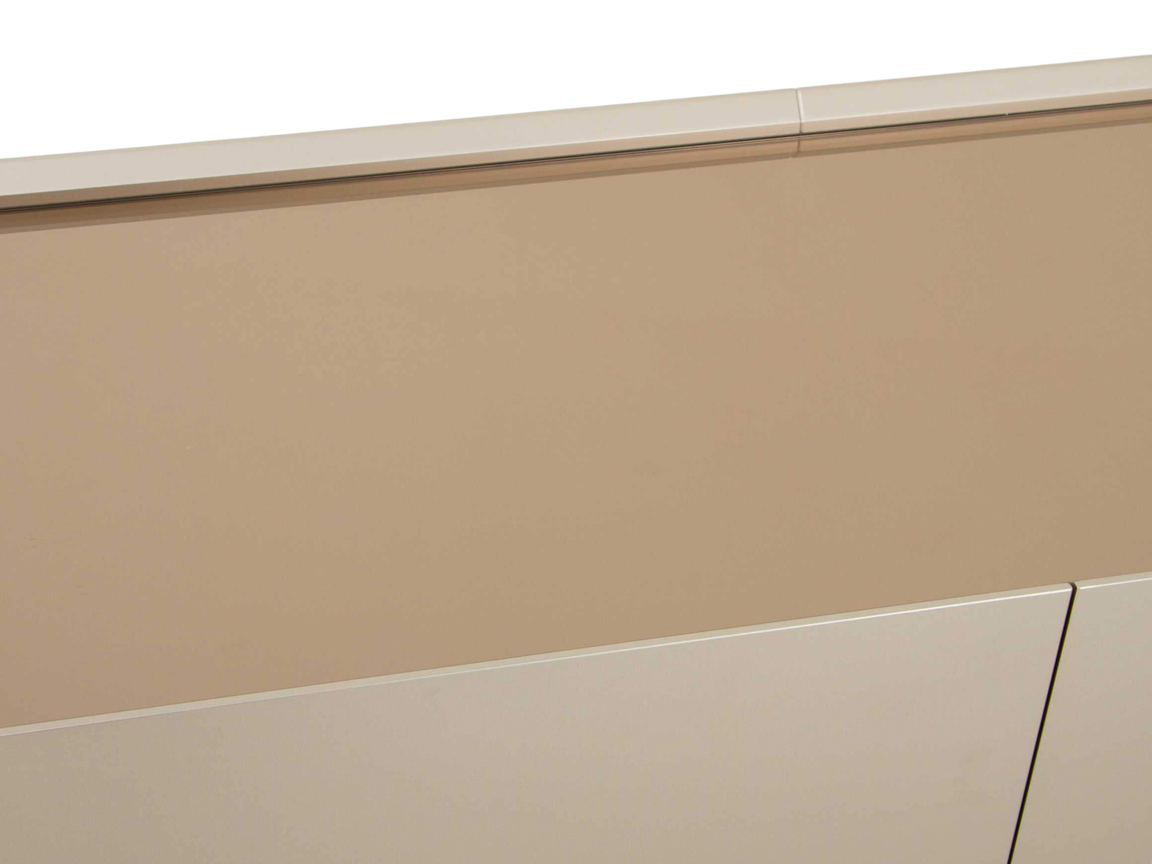 Sideboard Chelsea Cattelan / Farbe: Bronze