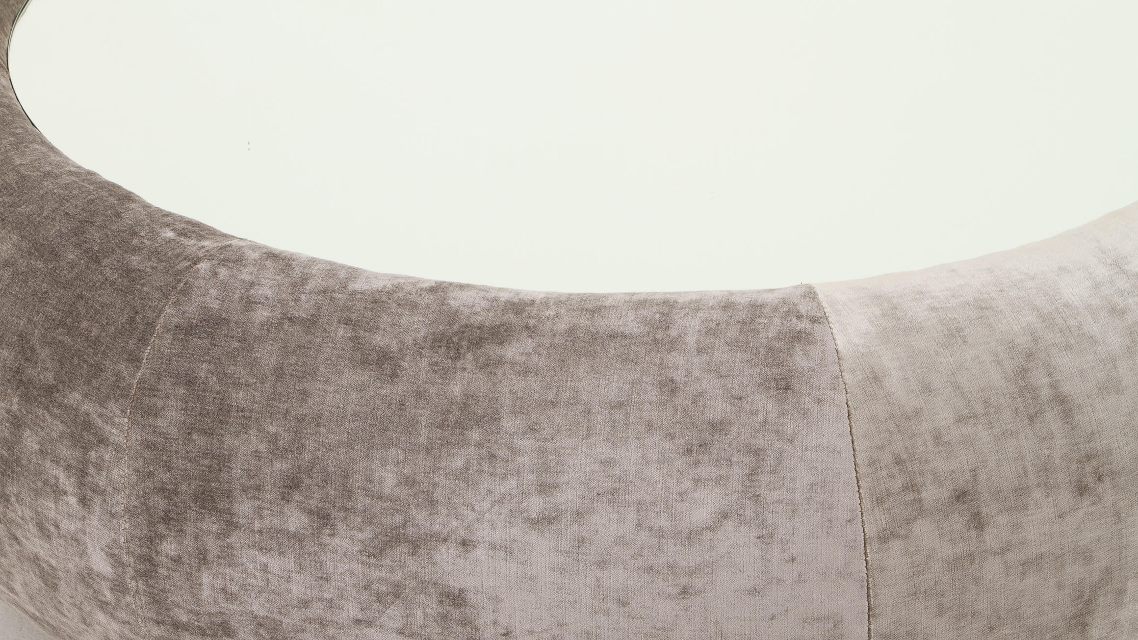 Couchtisch Cloud 7 Bretz/ Farbe: Taupe / Durchmesser 110 cm