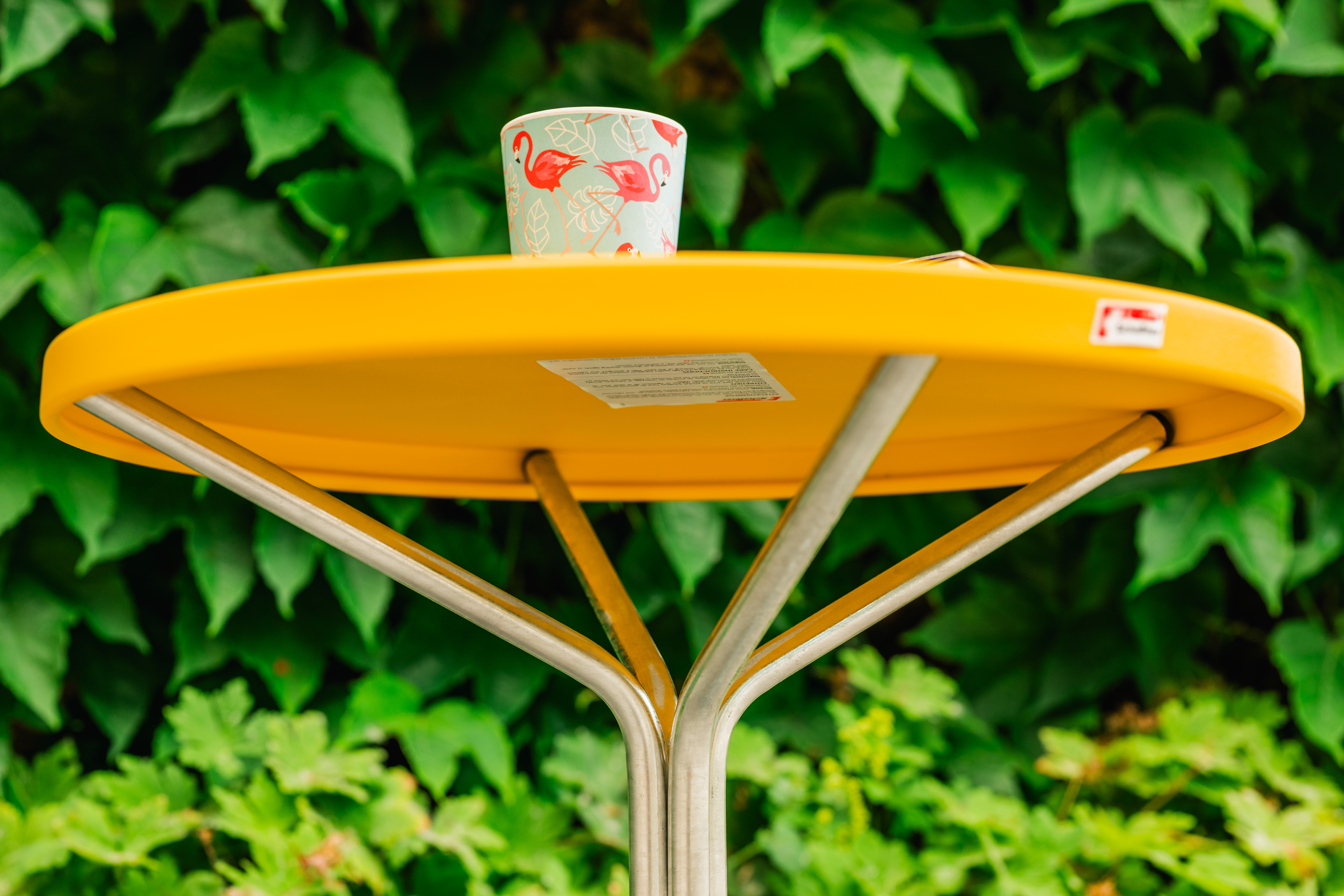 Metall-Bistrotisch Pix Rund von Schaffner / Farbe: Bordeaux / Grösse: x cm