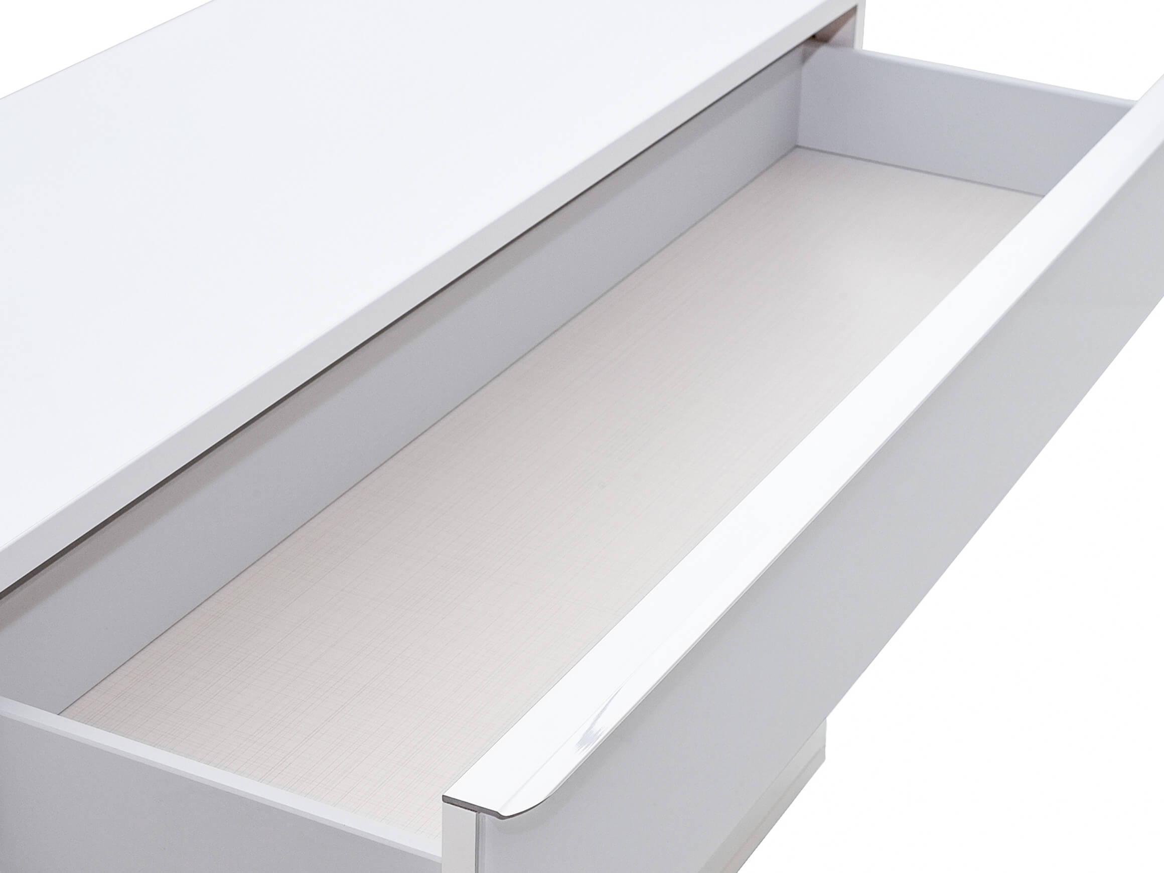 Robus Staud chest of drawers