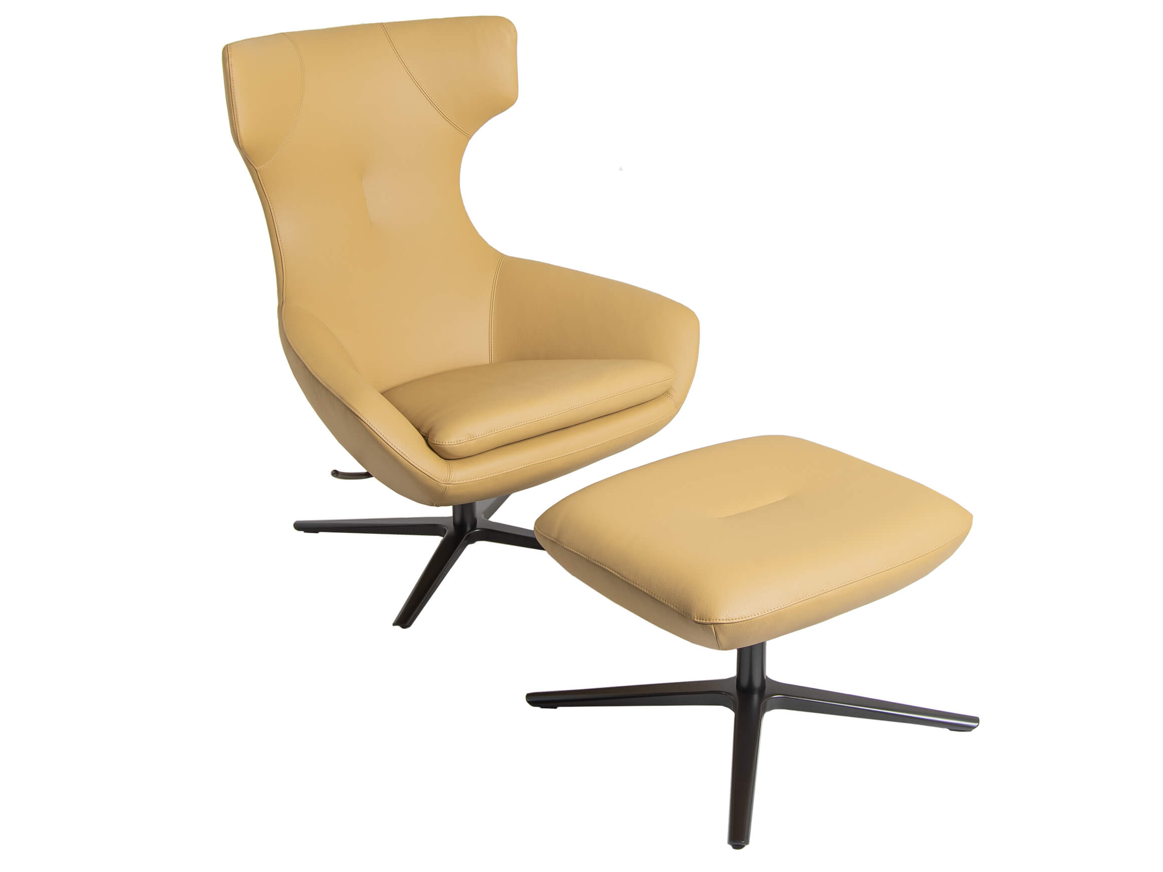 Sessel + Hocker Caruzzo Leolux / Farbe: Argile / Bezugsmaterial: Stoff